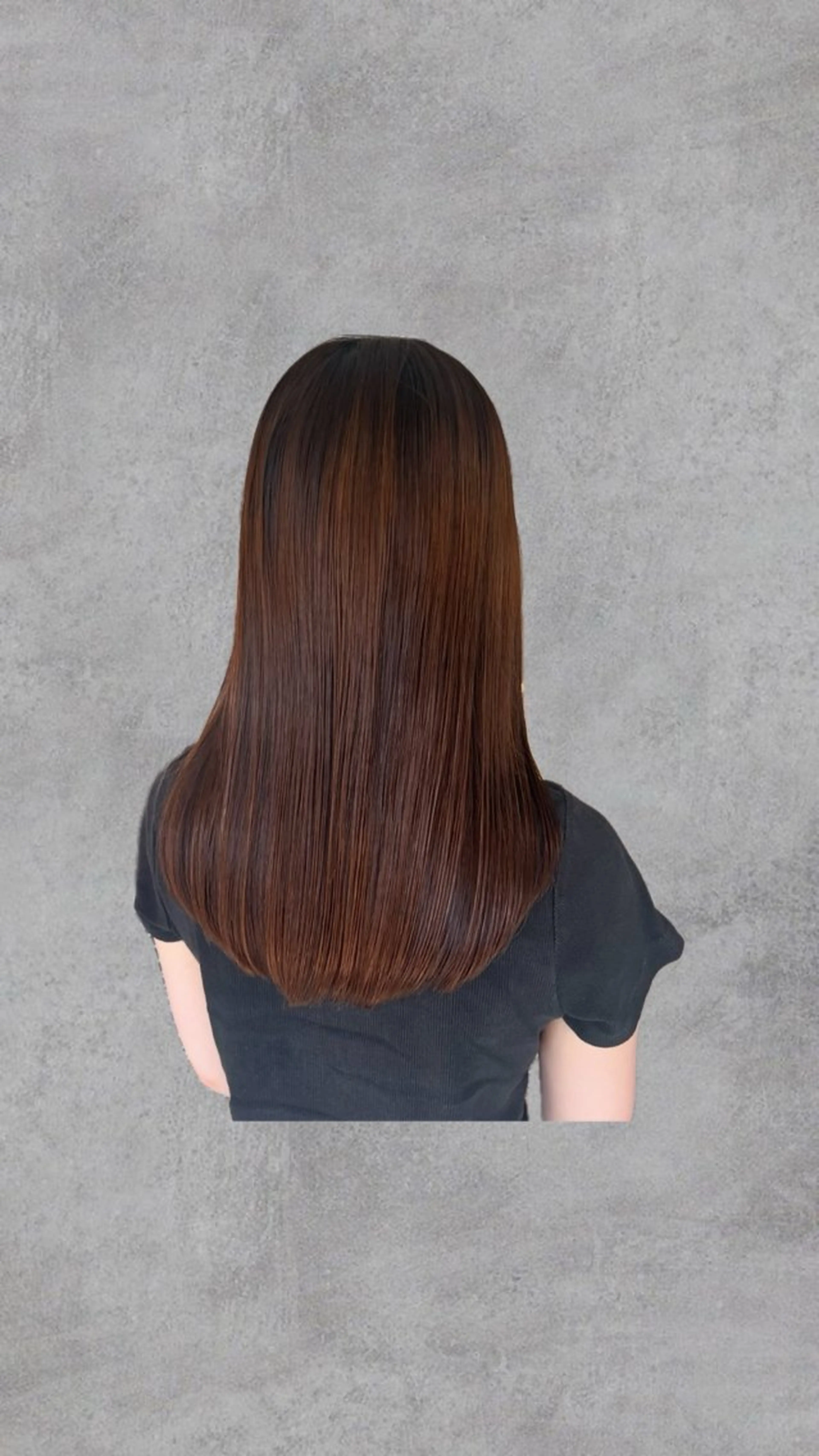 セミロング トリートメント Graph./ oraのヘアスタイル