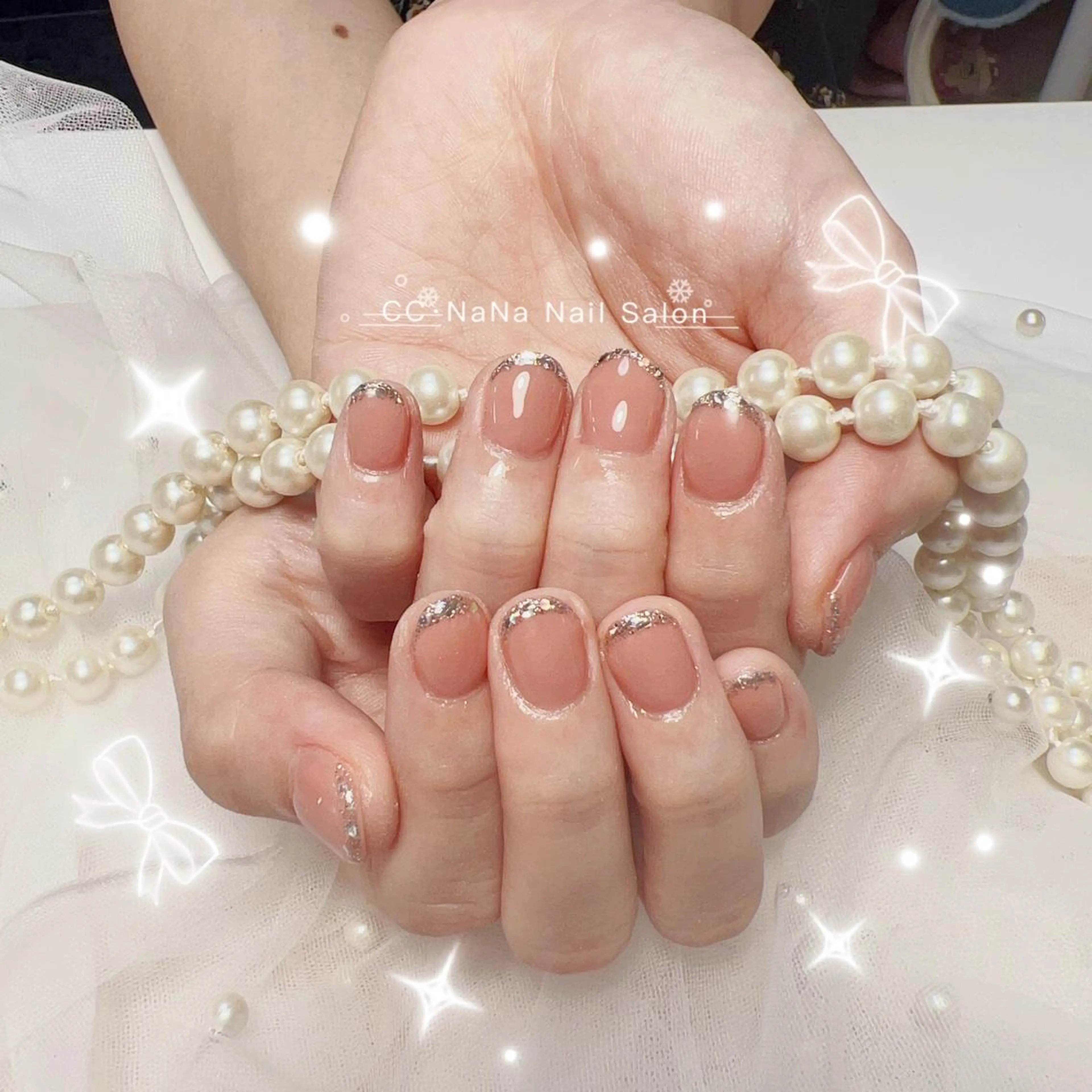 ネイル チークネイル フラッシュネイル ジェルネイル ハート キラキラネイル ハンドネイル 💎CC・NaNa 韓国風ネイル🌙のネイルデザイン
