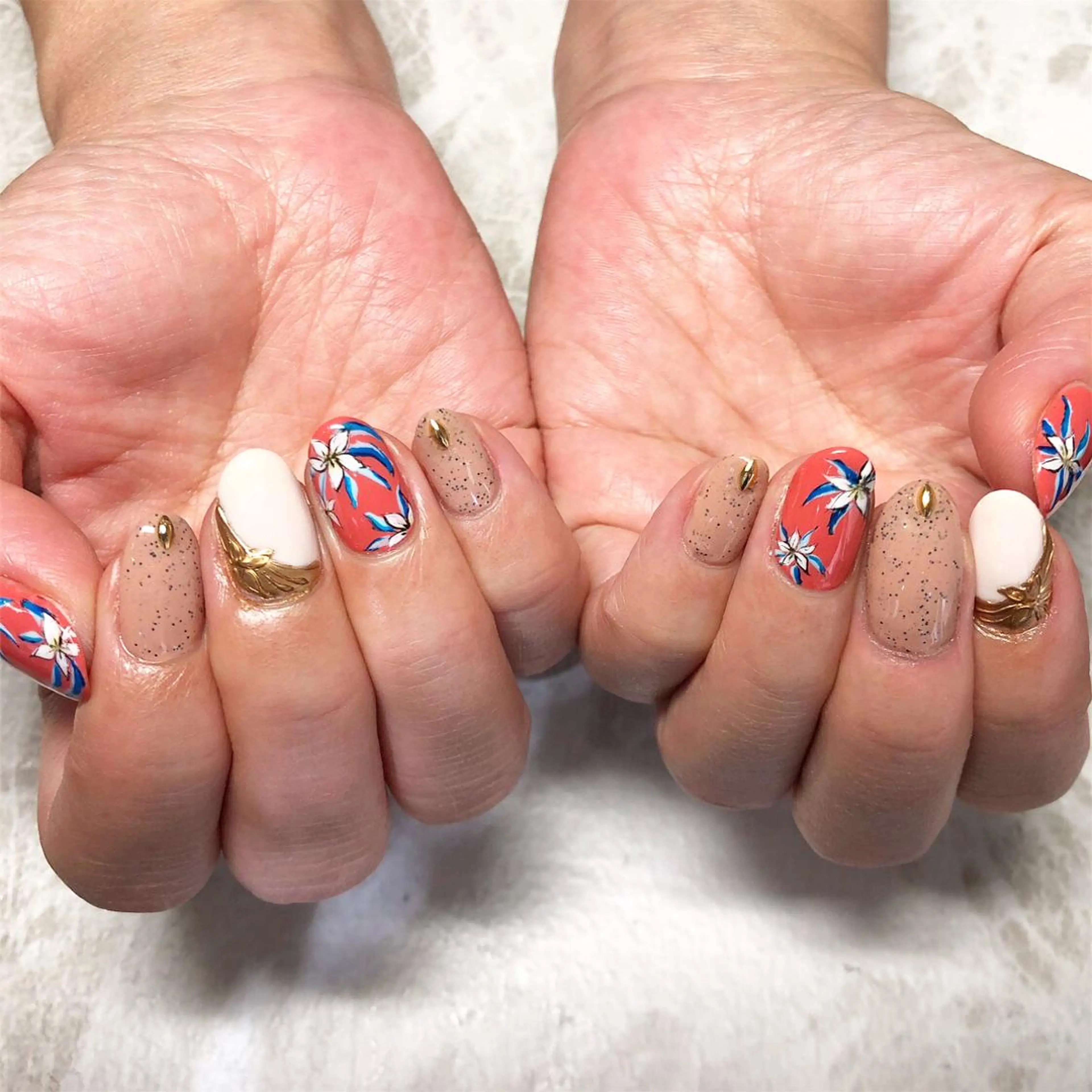 ネイル casita（カシータ）所属・thrush nailsのネイルデザイン