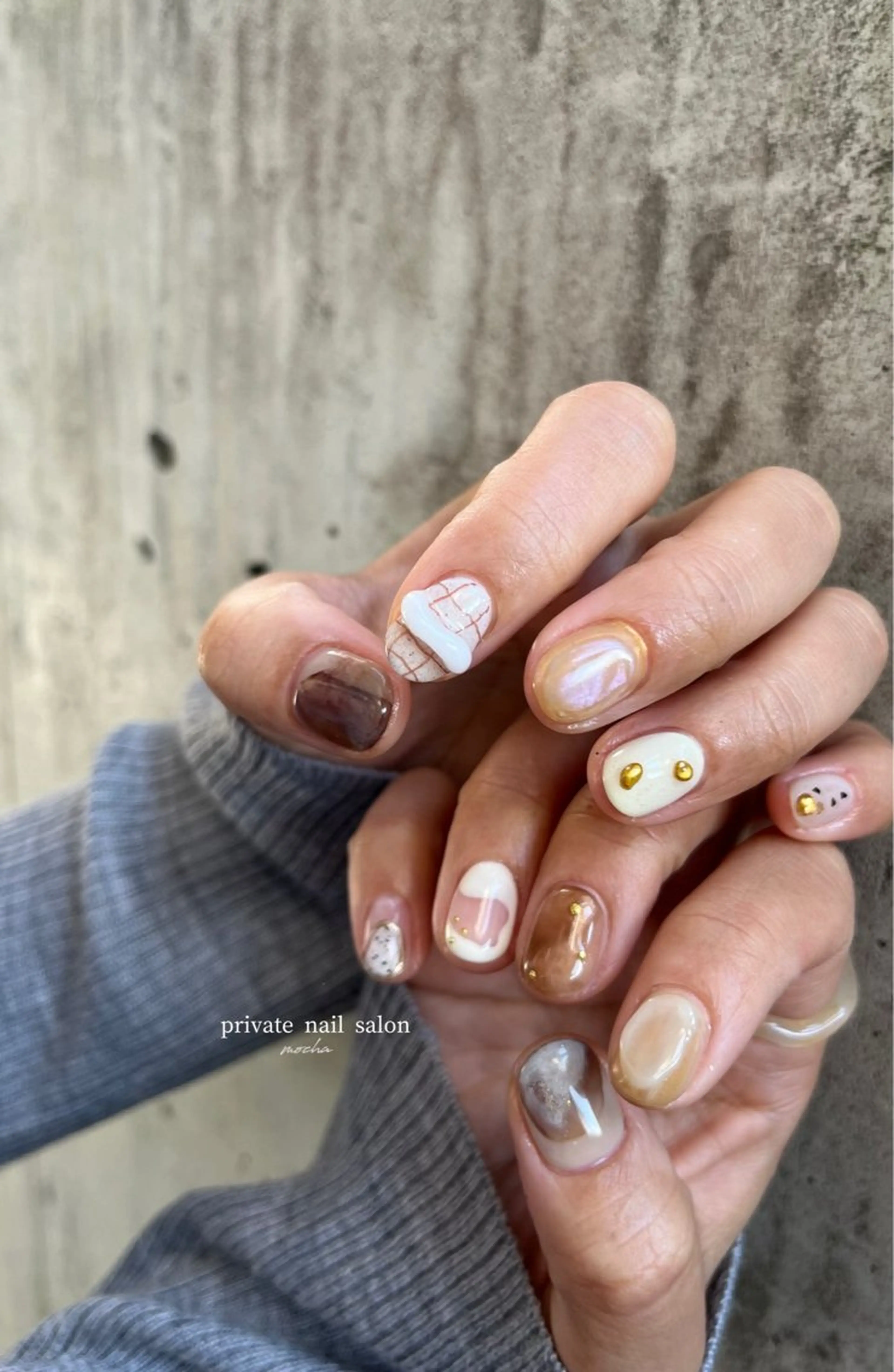 ネイル カジュアル チークネイル フレンチネイル ジェルネイル マグネットネイル ハンドネイル mocha nailのネイルデザイン