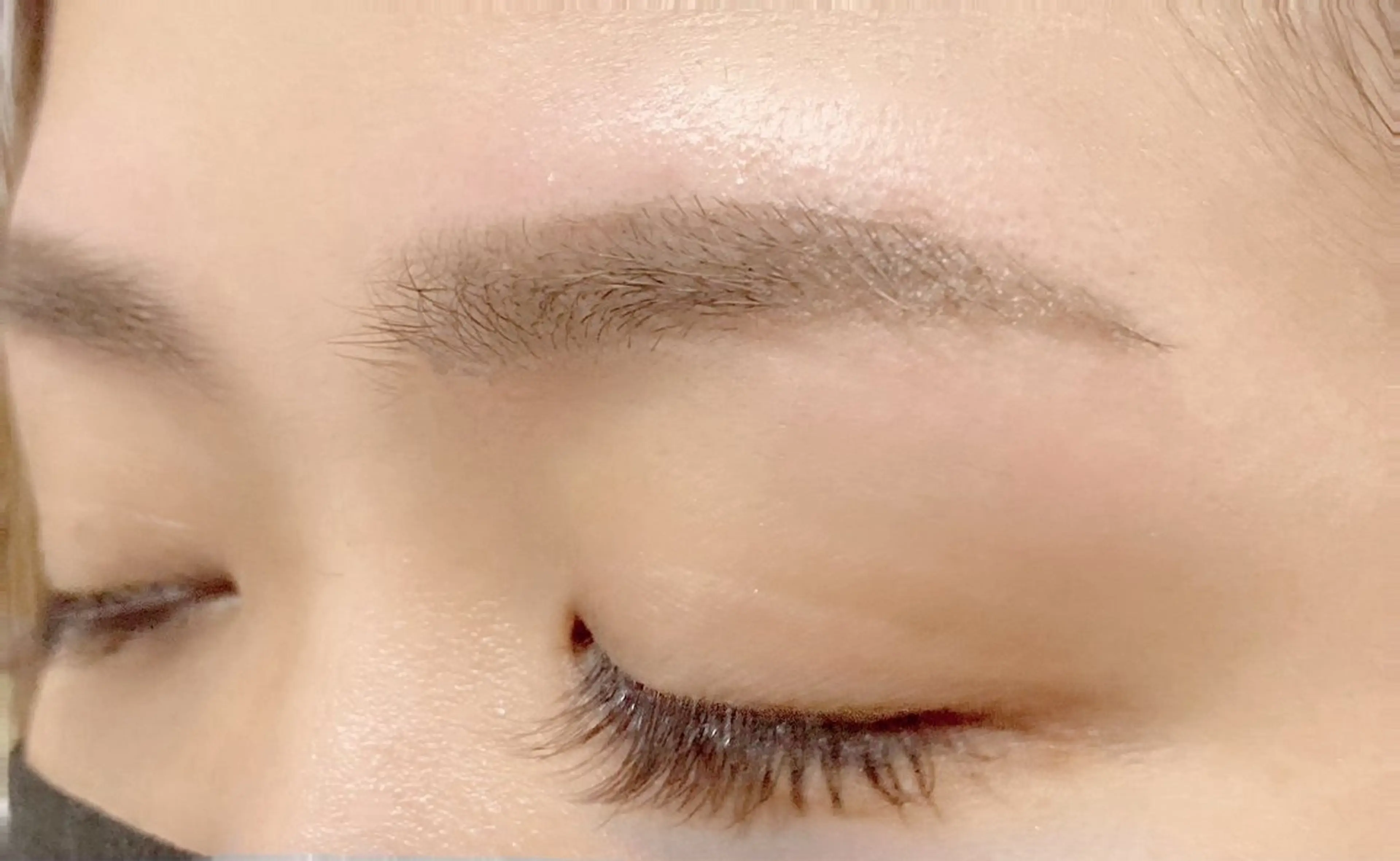 マツエク・マツパ マツパ BRISE erikaの眉毛・アイブロウイメージ