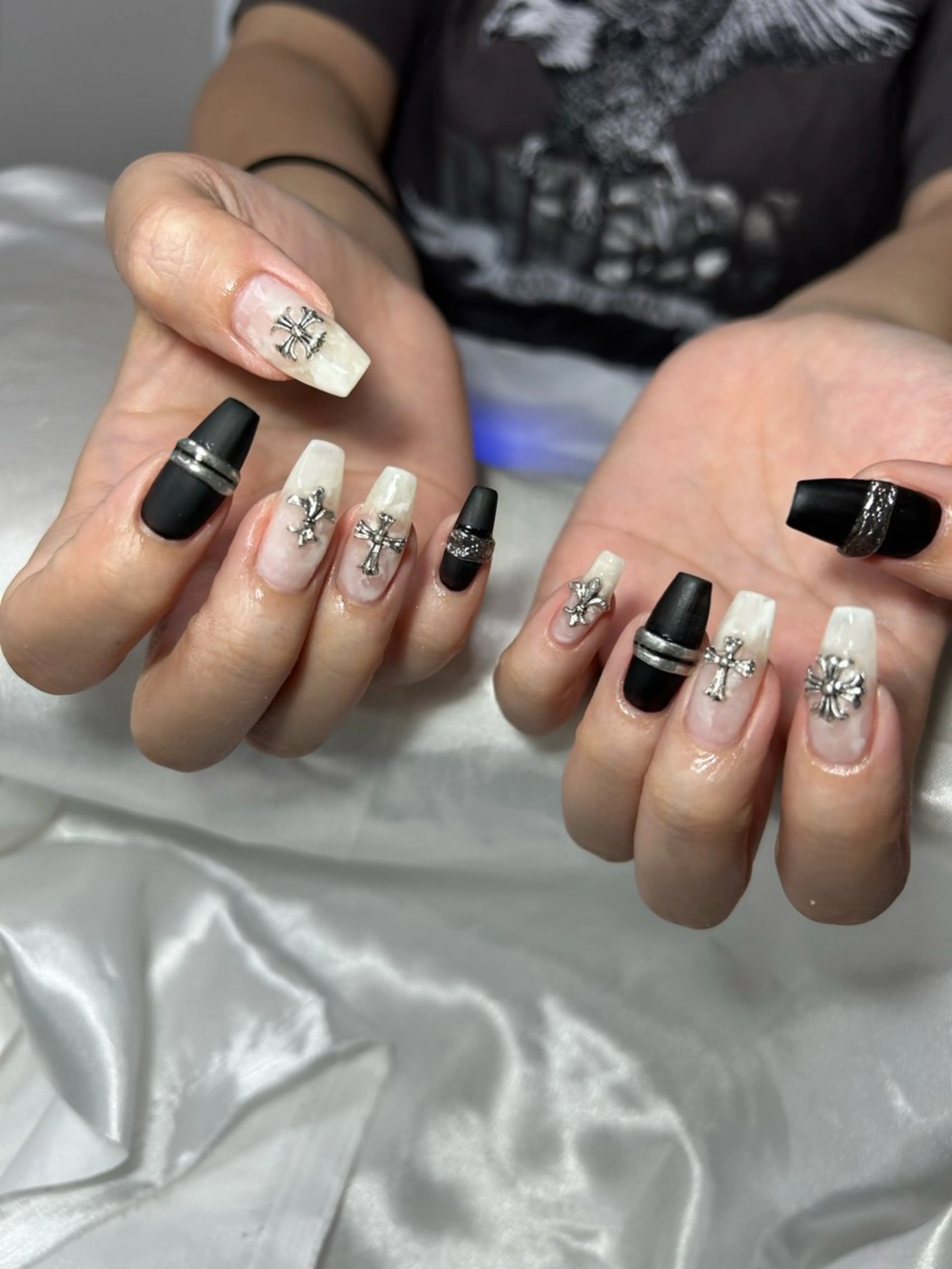 ネイル ハンドネイル nailroom‪ sb‪‪𓈒𓂂𓏸のネイルデザイン