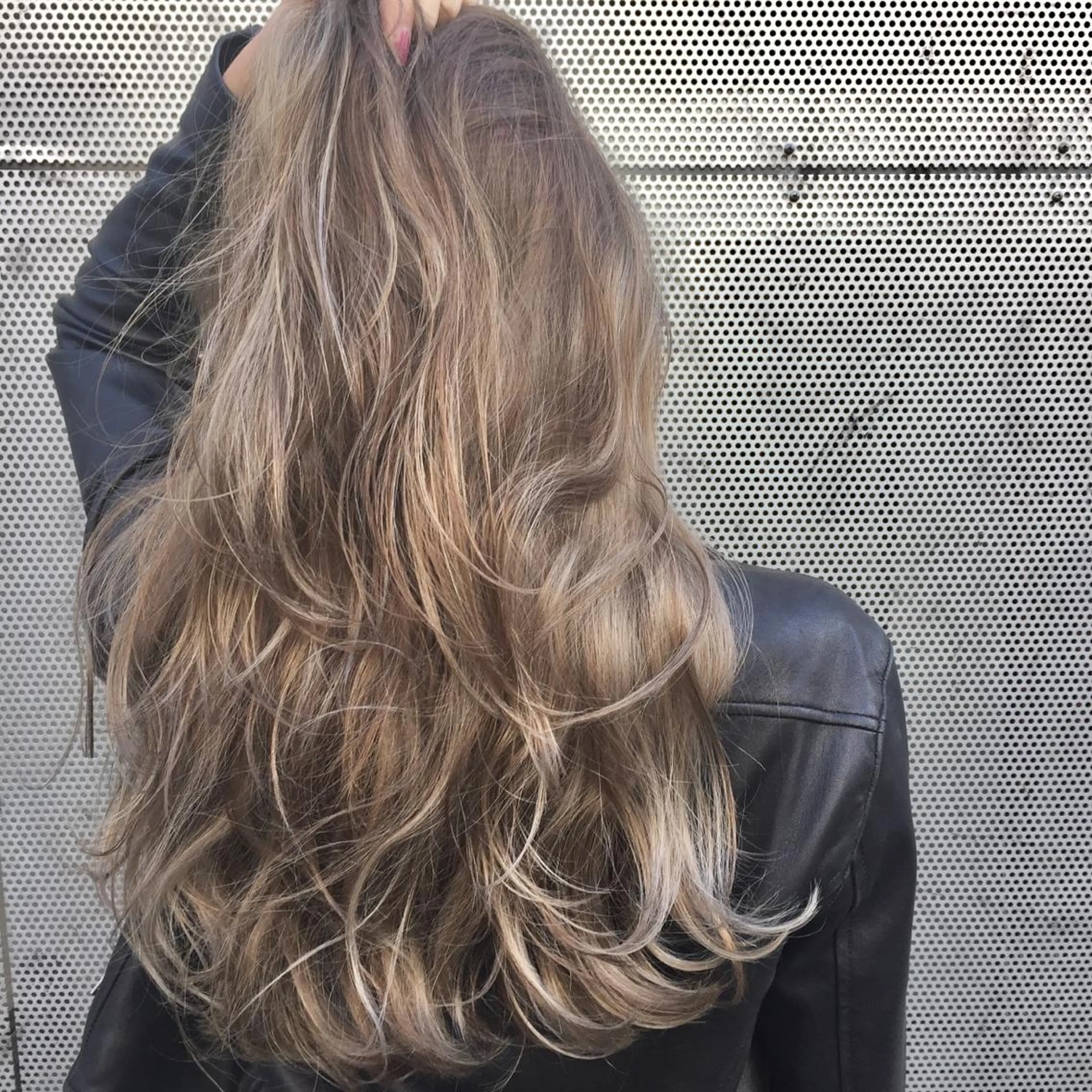 ショート ミディアム セミロング ロング カラー パーマ ヘアアレンジ ベージュカラー ハイライトカラー ハイトーンカラー ハイライト カット ヘアカラー トリートメント ヘッドスパ 🌿海外Style・ KOHEIのヘアスタイル
