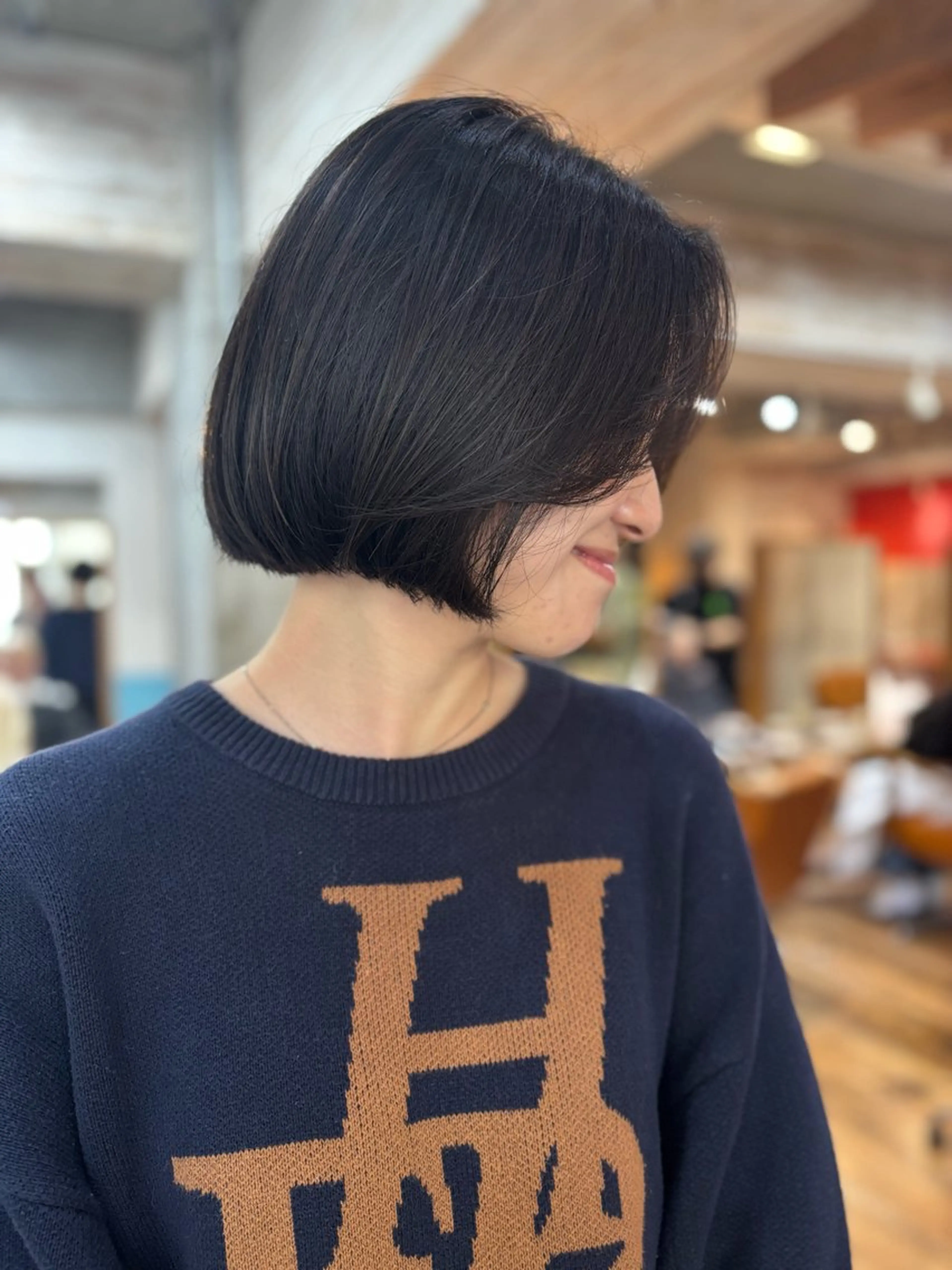 ミディアム カット ♥️ボブ/ブリーチ なしカラー/mahoのヘアスタイル