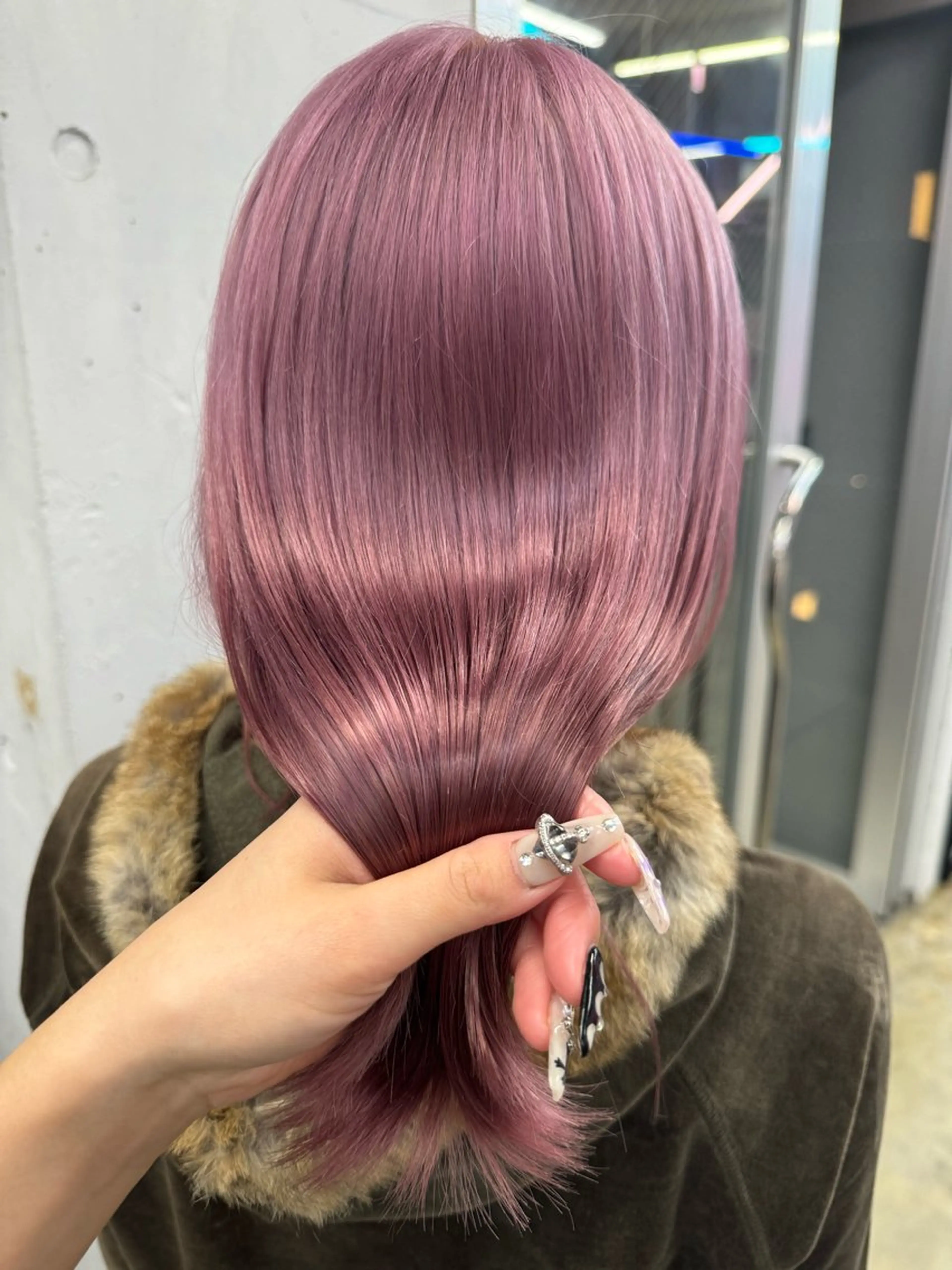 セミロング ヘアカラー ☪ ‎ハイトーン信者 ☪️yumeka✨️のヘアスタイル