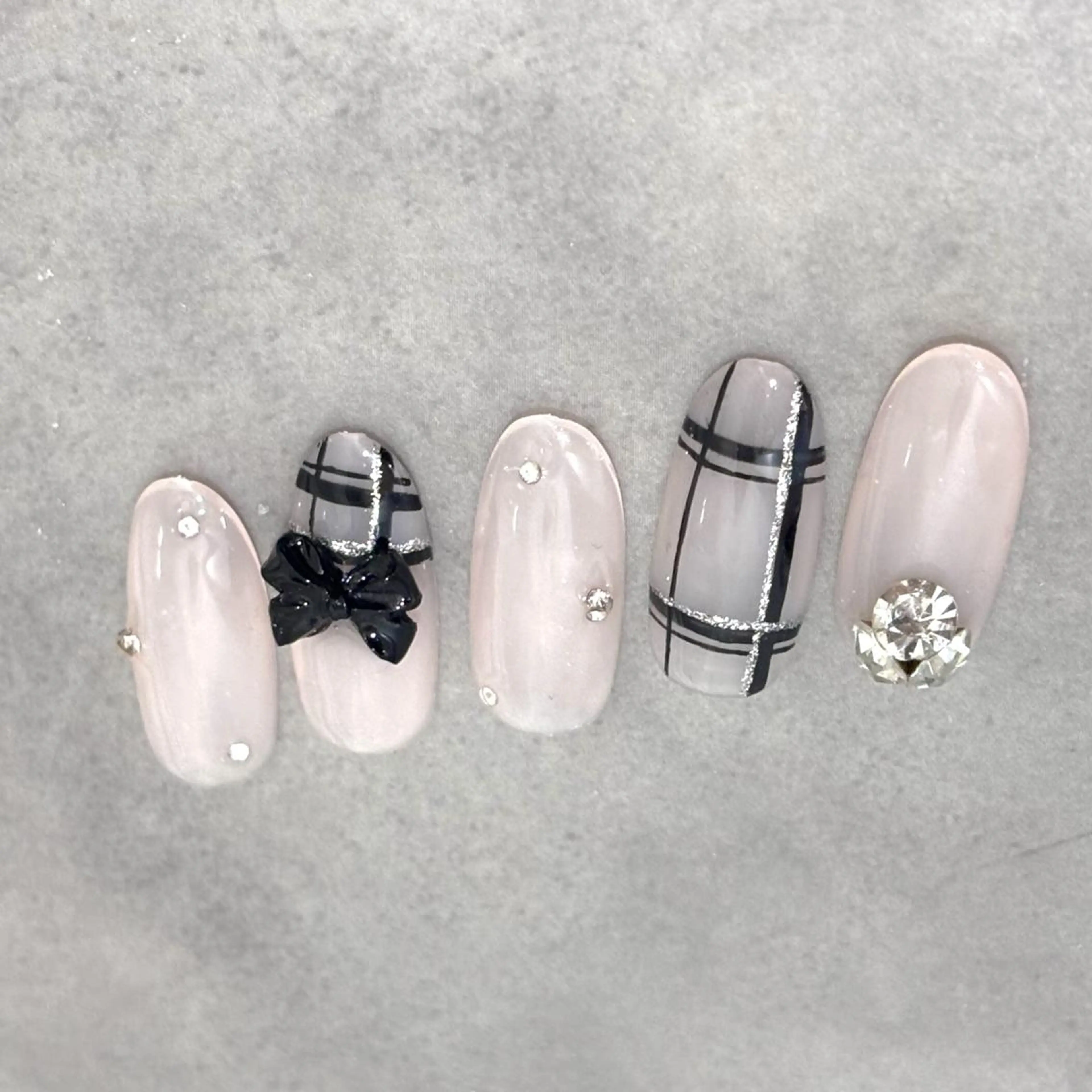 ネイル Nail Monsterのネイルデザイン