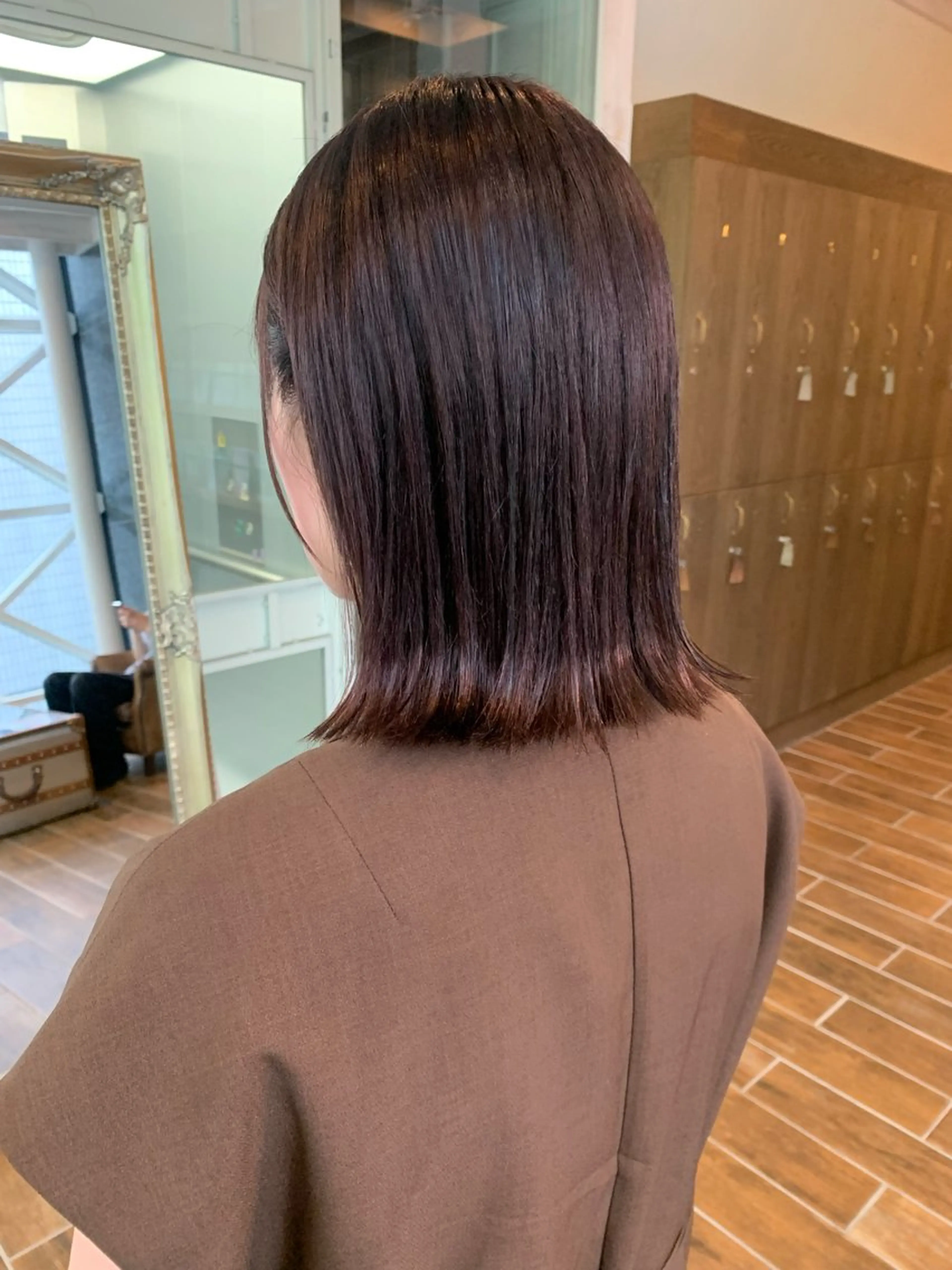 ミディアム カラー パーマ ミディアムパーマ ストレートパーマ 庄司 朱里のヘアスタイル