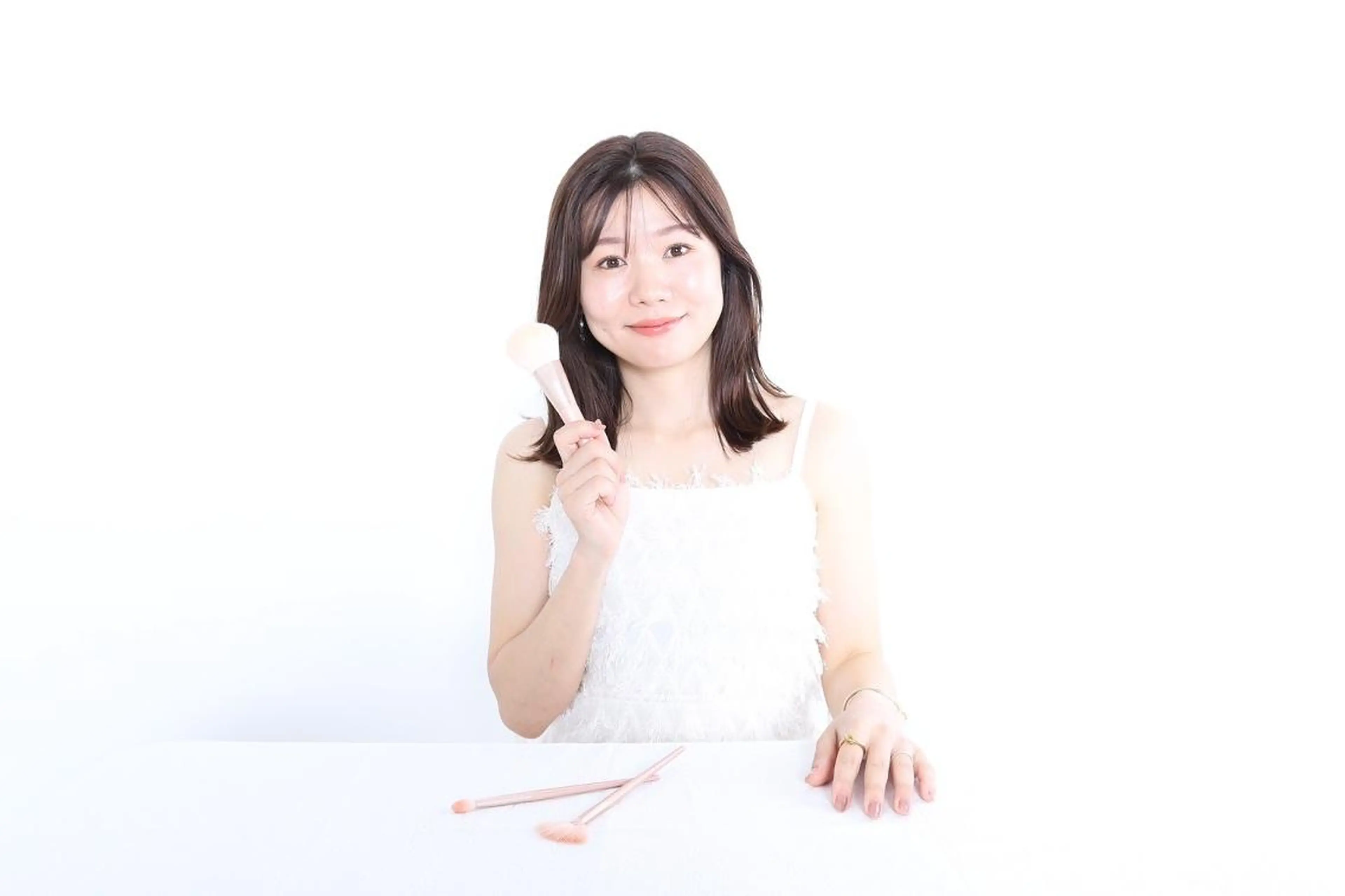 【黄金比メイクレッスン】美人に見える比率をメイクで作りますの写真