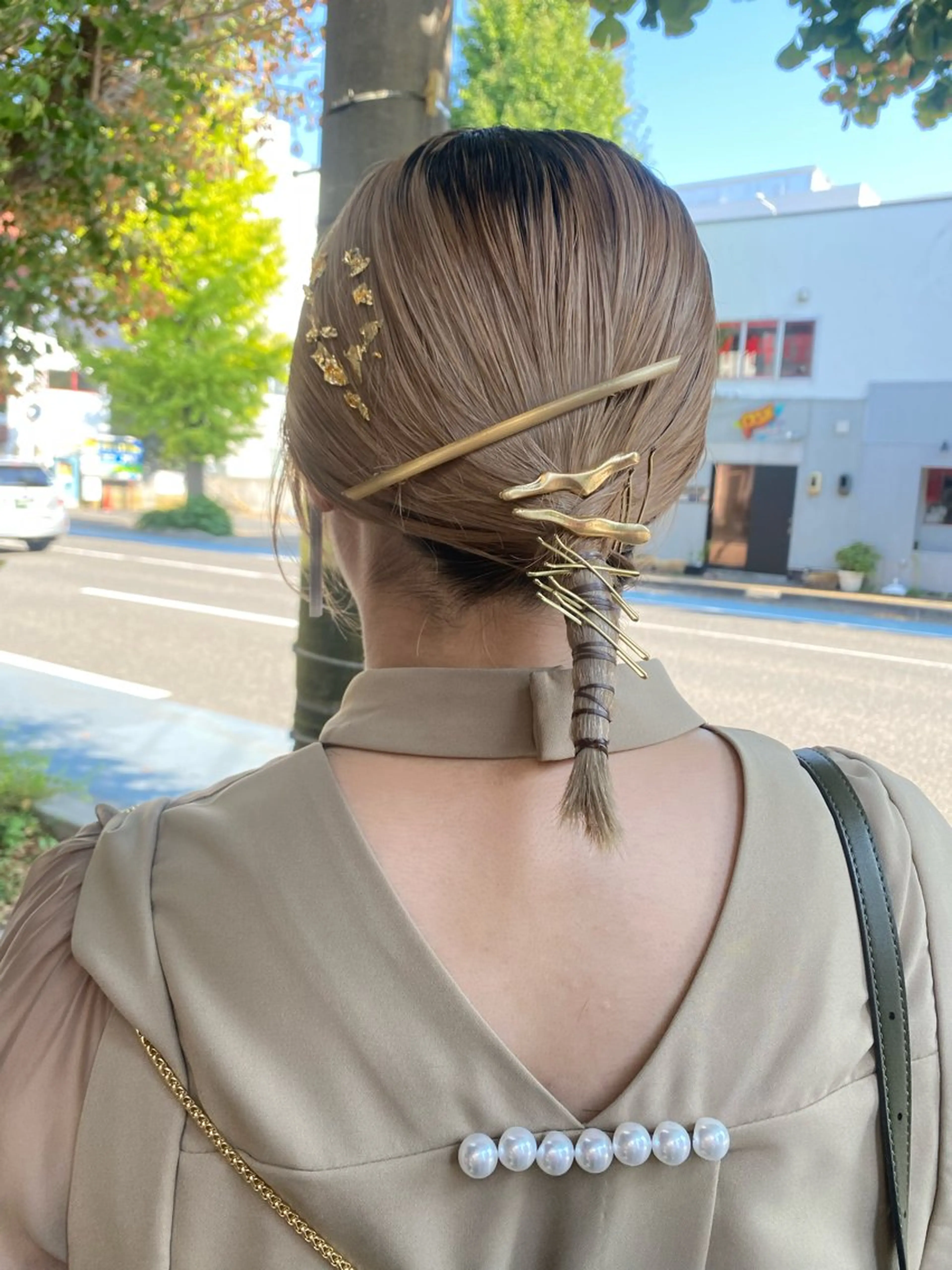 ショート ヘアセット 小日向 沙織のヘアスタイル