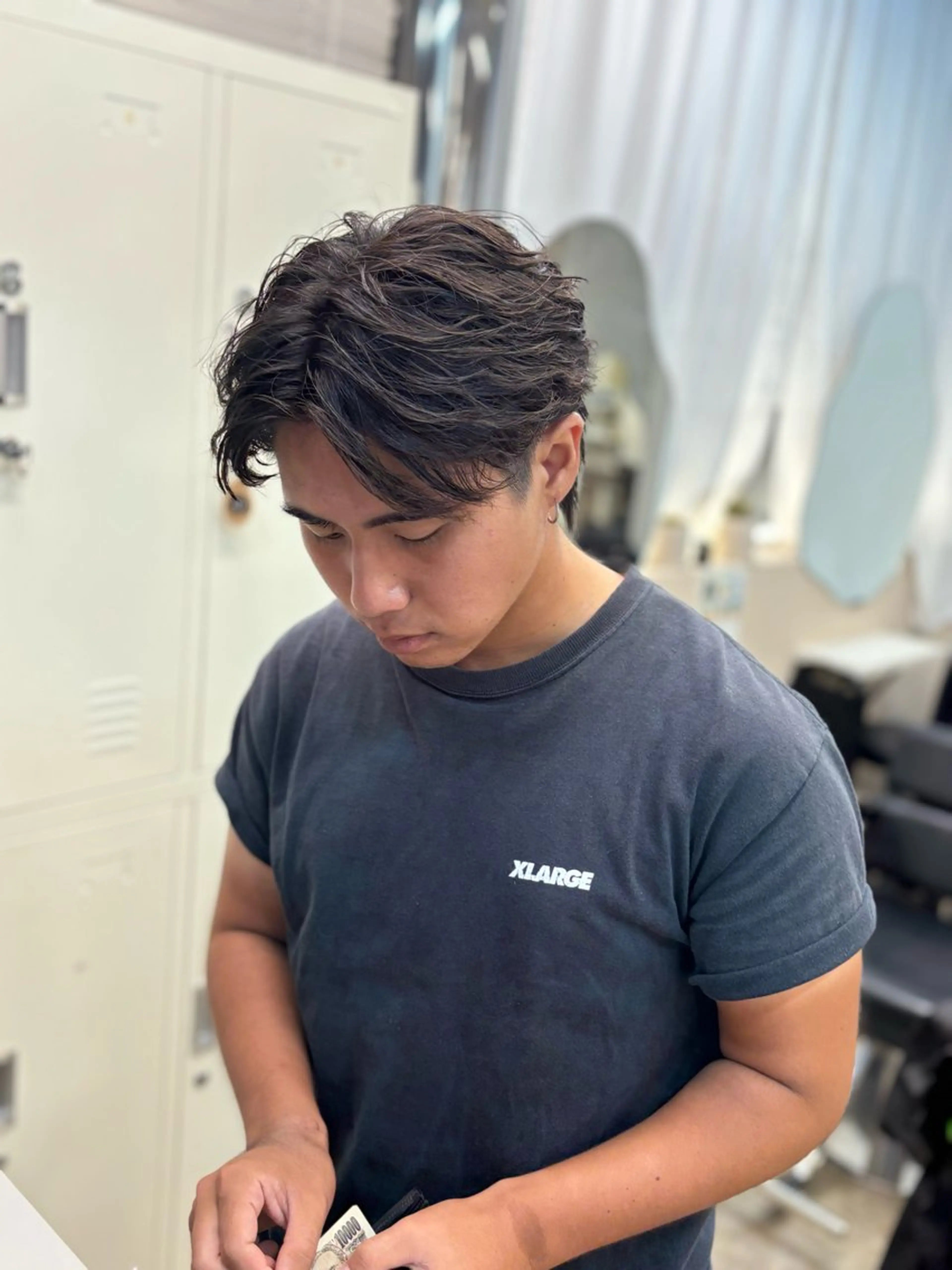 パーマ メンズ 渡 汐音のヘアスタイル