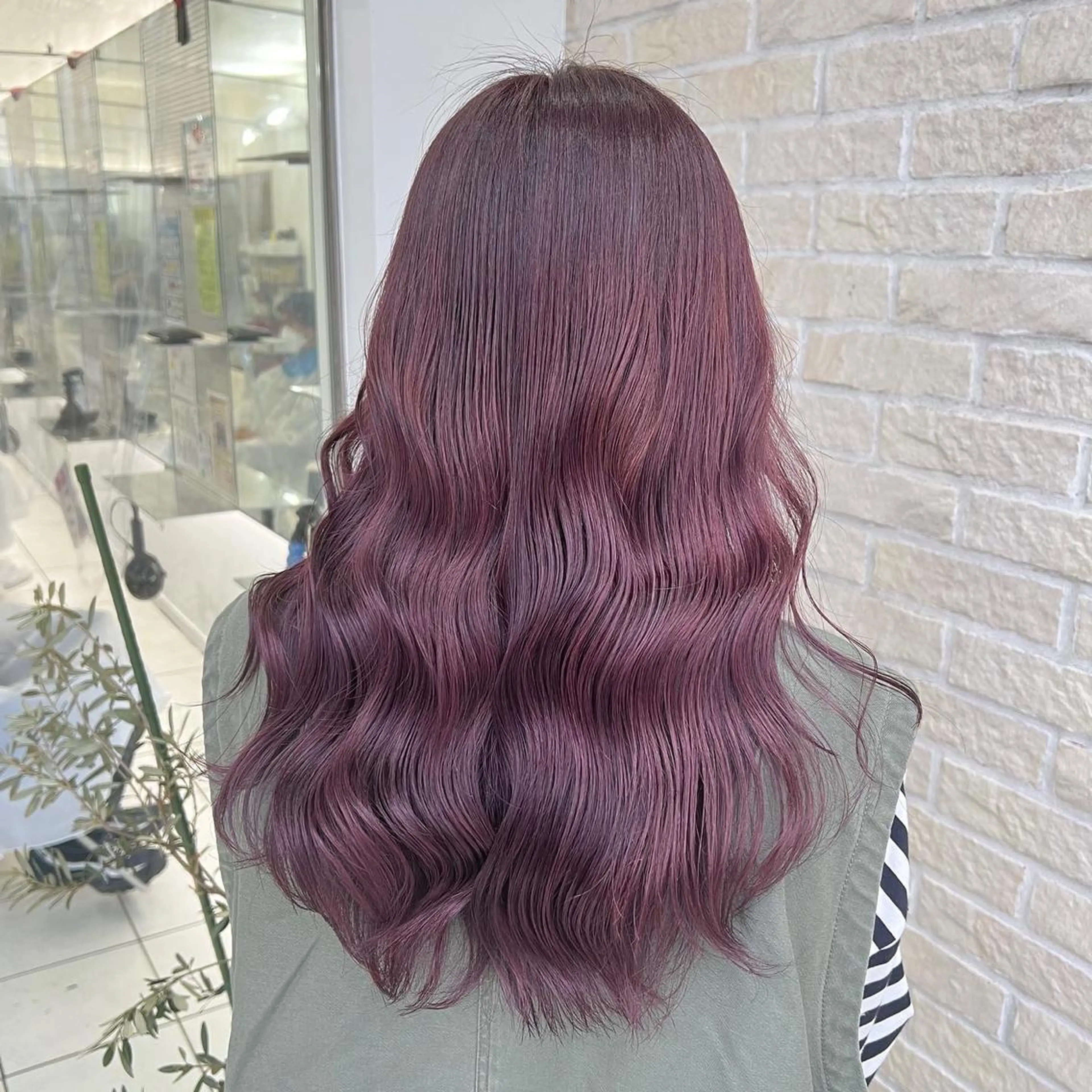 セミロング カラー ヘアカラー トリートメント 艶髪レイヤー屋さん 大澤竜馬のヘアスタイル