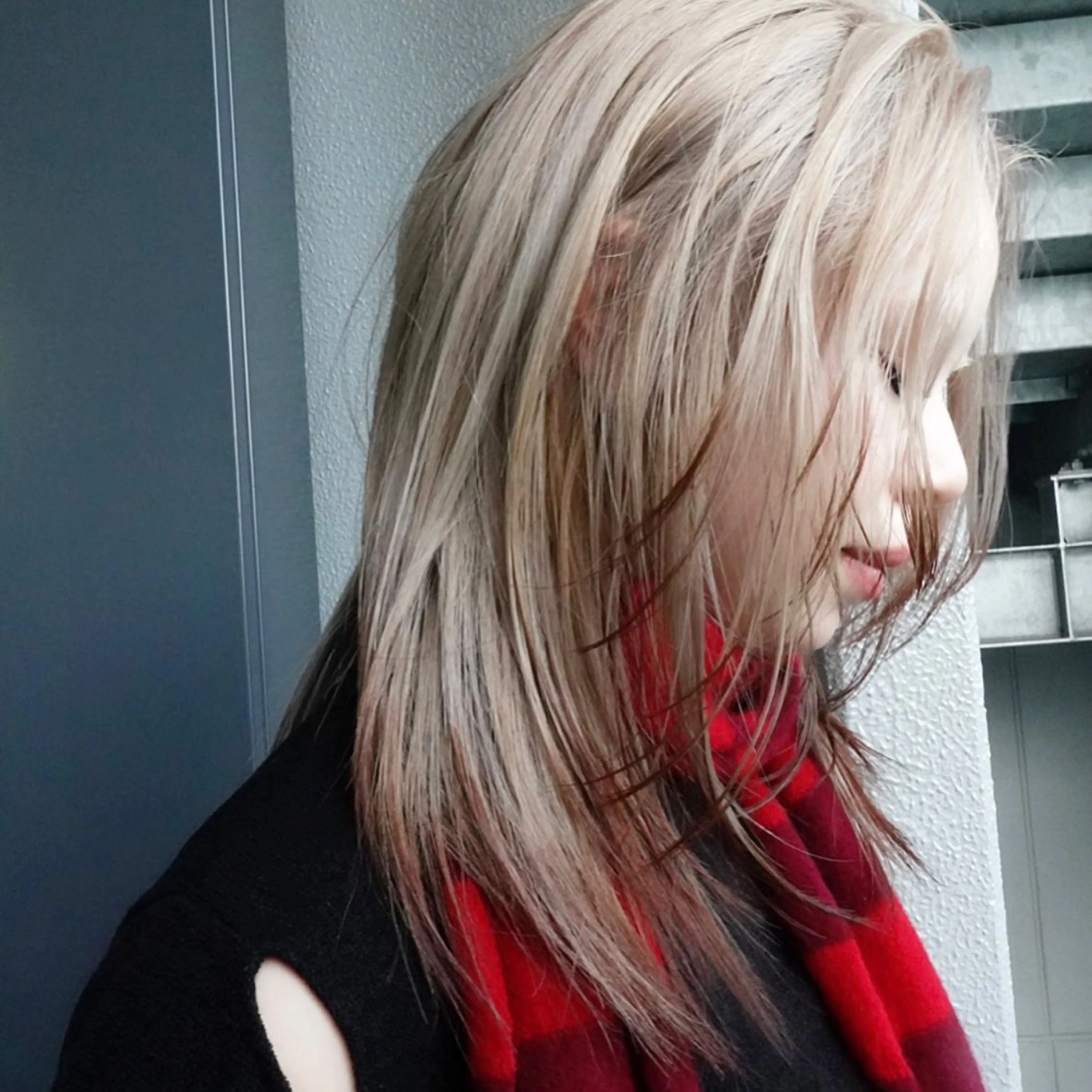 セミロング カラー デザインカラー 顔まわりレイヤー レイヤーカット カット ヘアカラー bloc japon所属・ﾌﾞﾚｲｽﾞ˚✧₊⁎ ﾚｲﾔｰToriのヘアスタイル