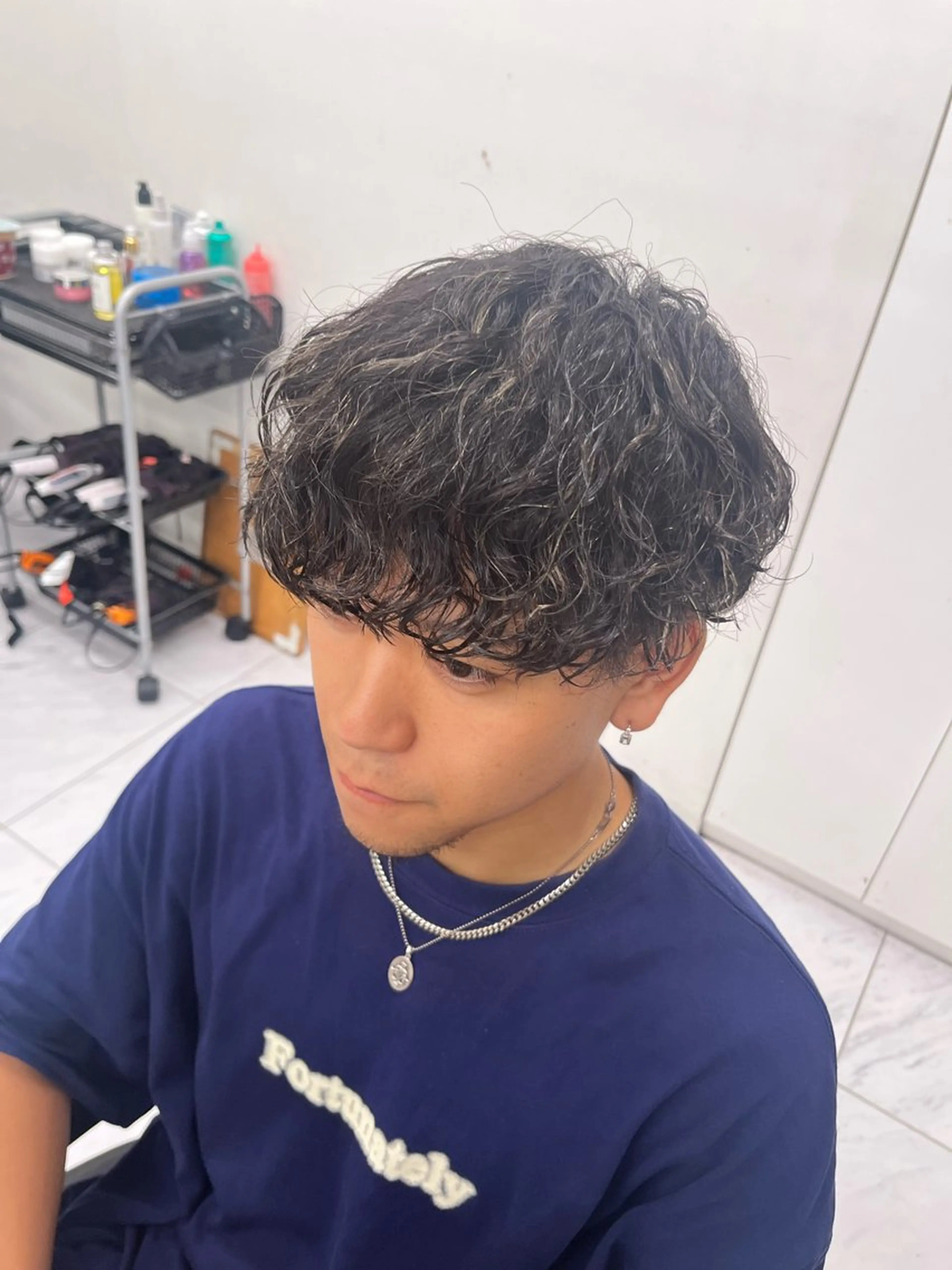 ミディアム パーマ メンズ ミディアムパーマ マッシュ メンズパーマ スペインカール スパイキーショート 川崎1メンズパーマ師 🌀岩﨑弘成🌀のヘアスタイル