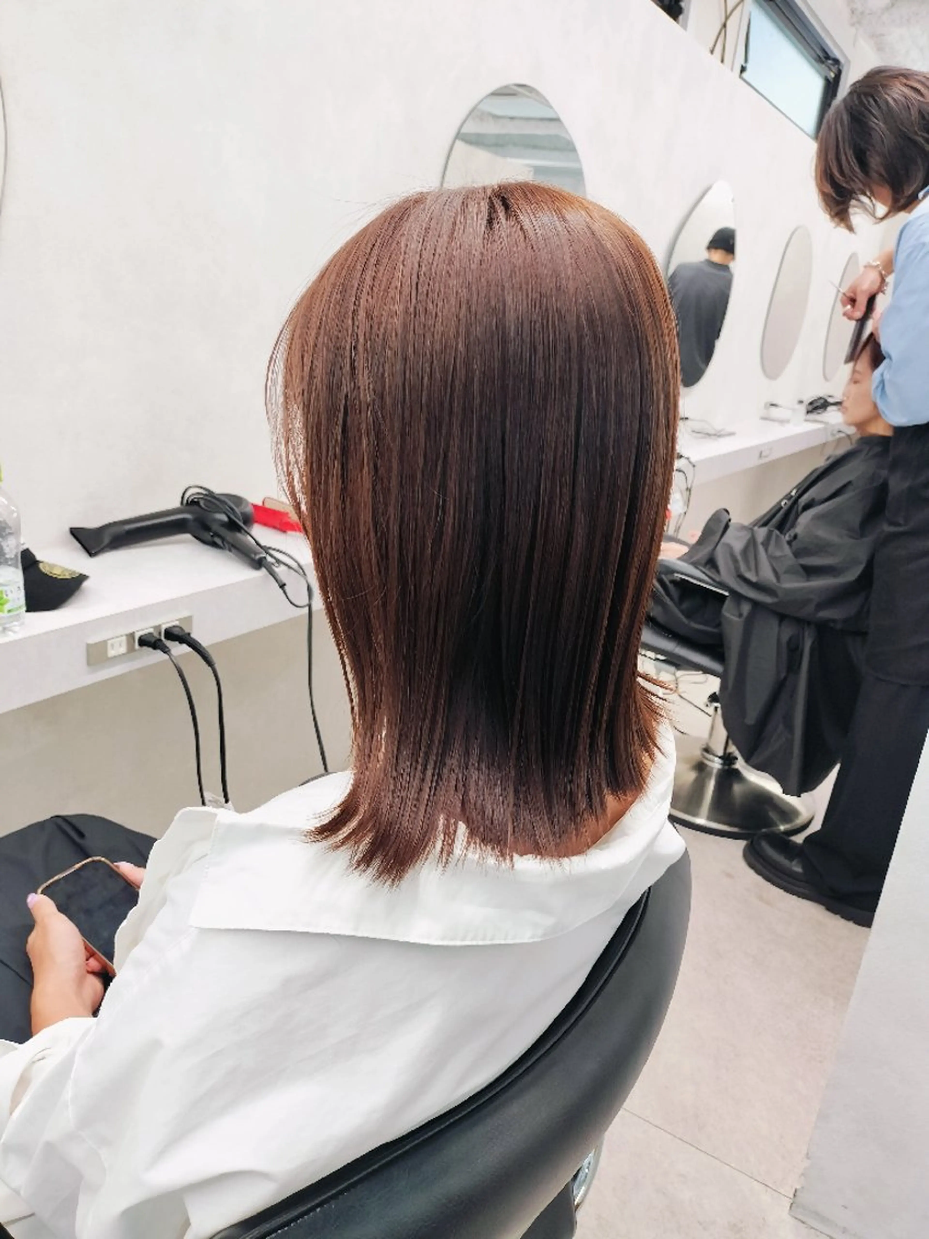 【ご来店2回目以降の方】カット+ブリーチなしダブルカラー+髪質別1ステップTRの写真