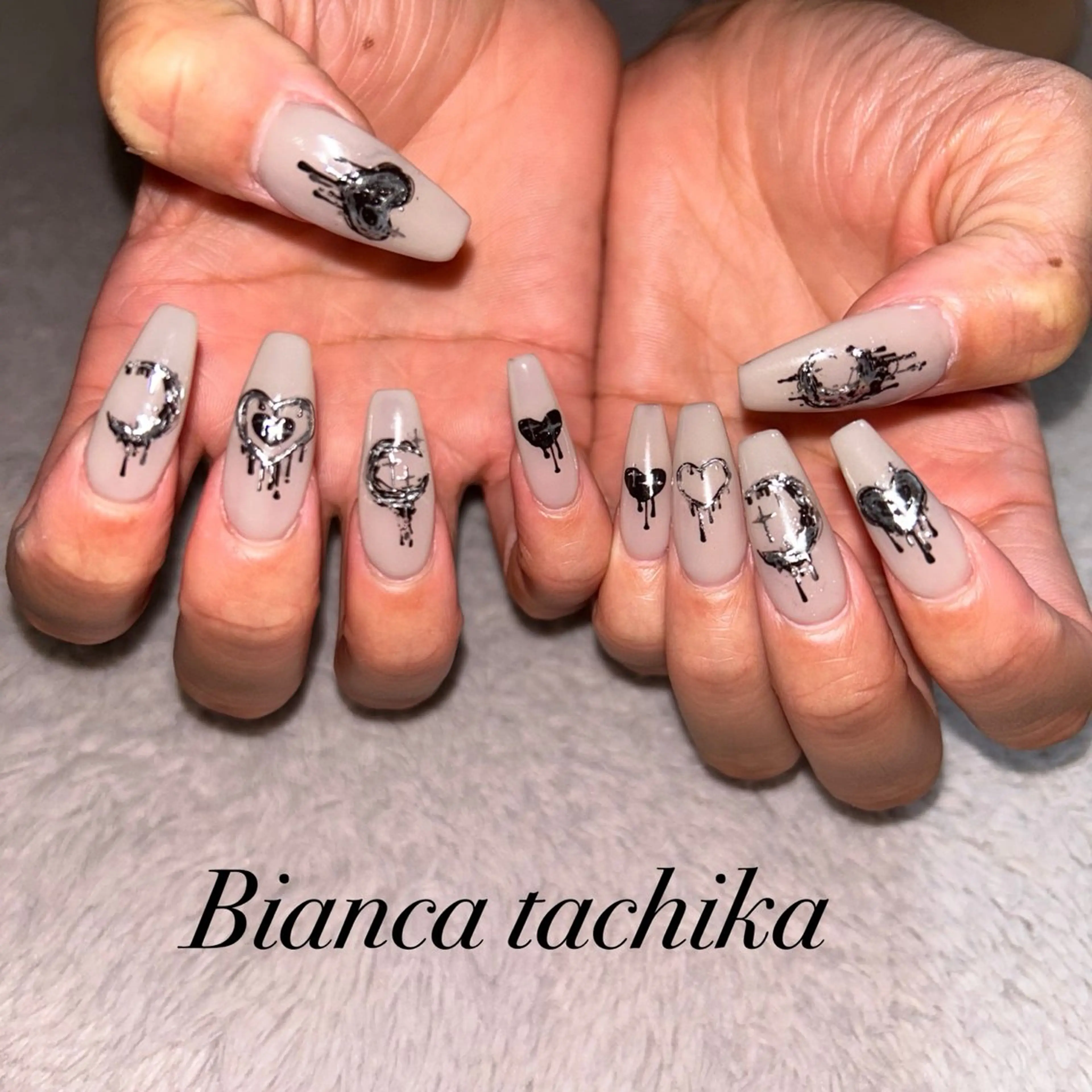 ネイル Bianca 立川店 小川のネイルデザイン