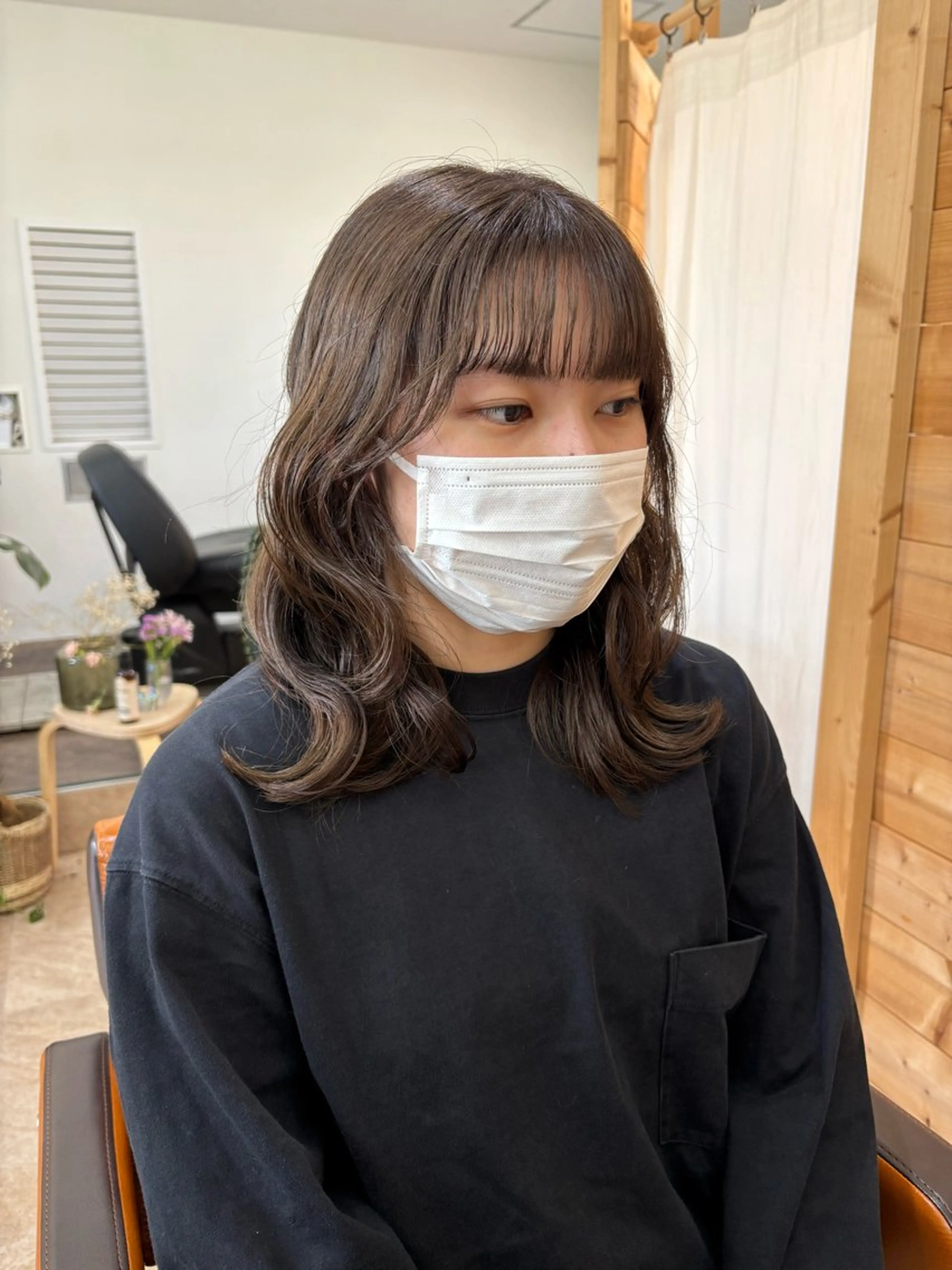 ミディアム カラー ume所属・LILi リリのヘアスタイル