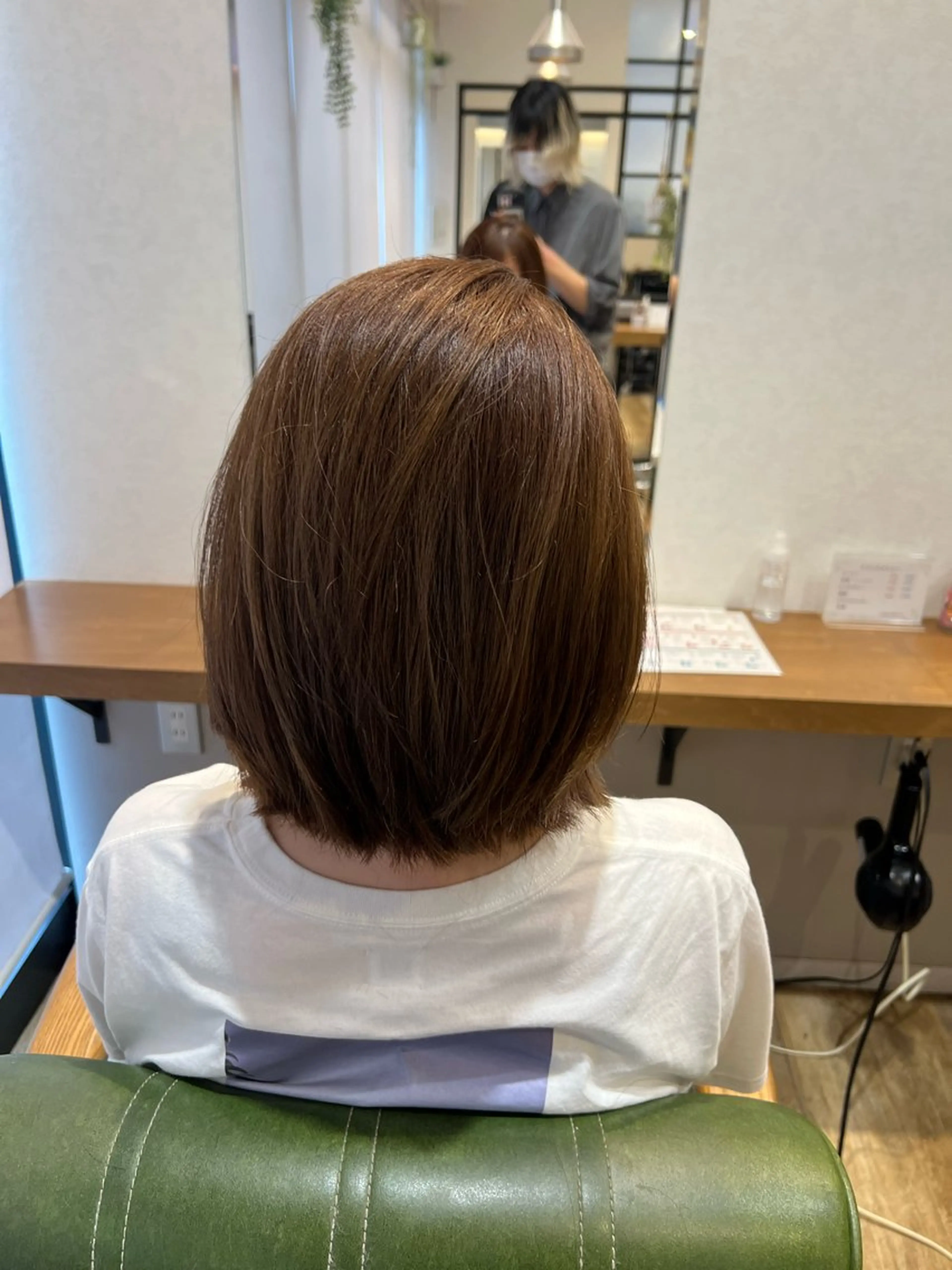 ミディアム ボブレイヤー ボブ レイヤーカット gimmick 自由が丘所属・原中 亮汰のヘアスタイル