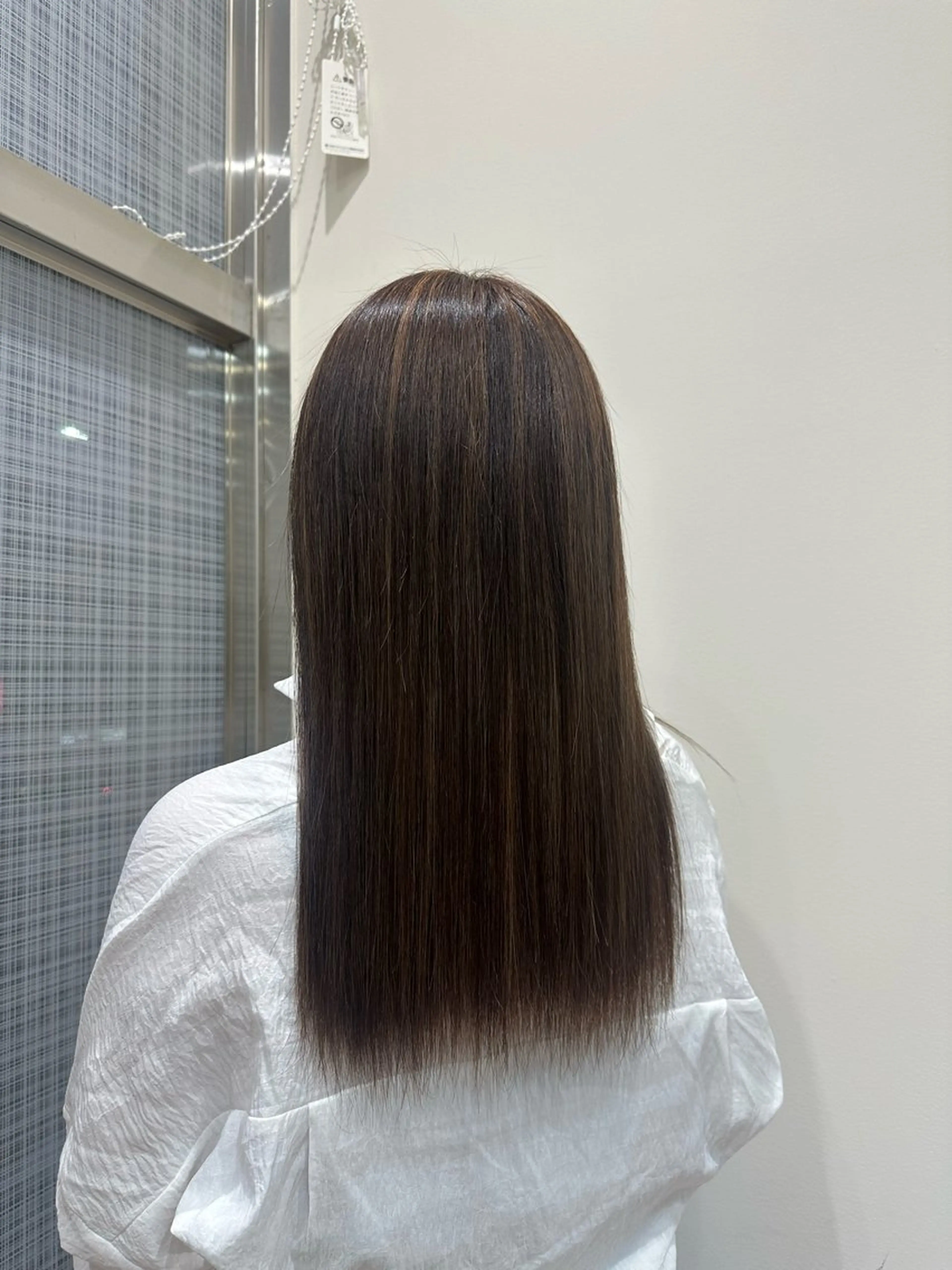 ロング ハイライト ジャパンデザイナーズアカデミー所属・中野 はるるのヘアスタイル