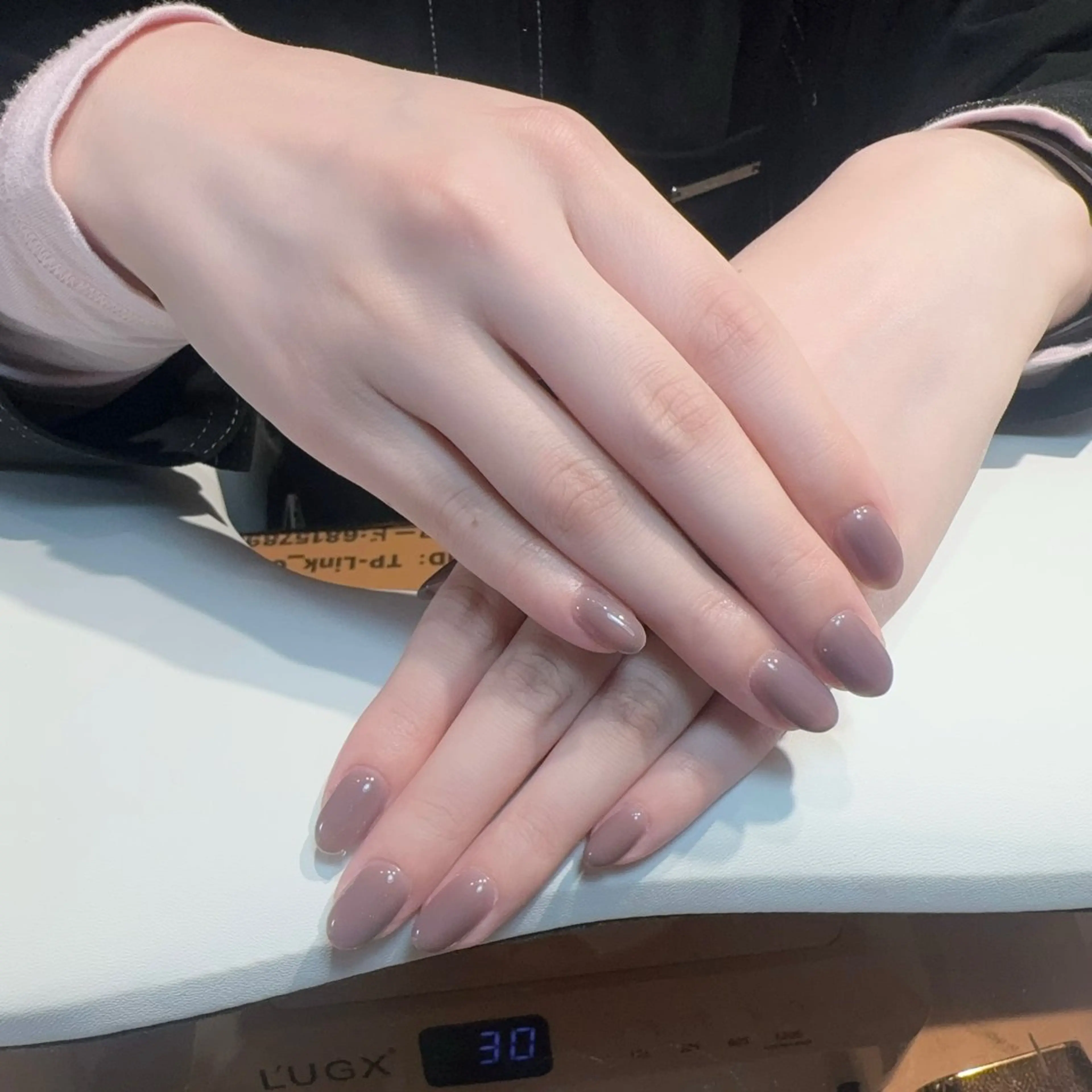 自爪ワンカラーネイル💅🏻(甘皮ケア付き)¥5500 → ¥1980の写真