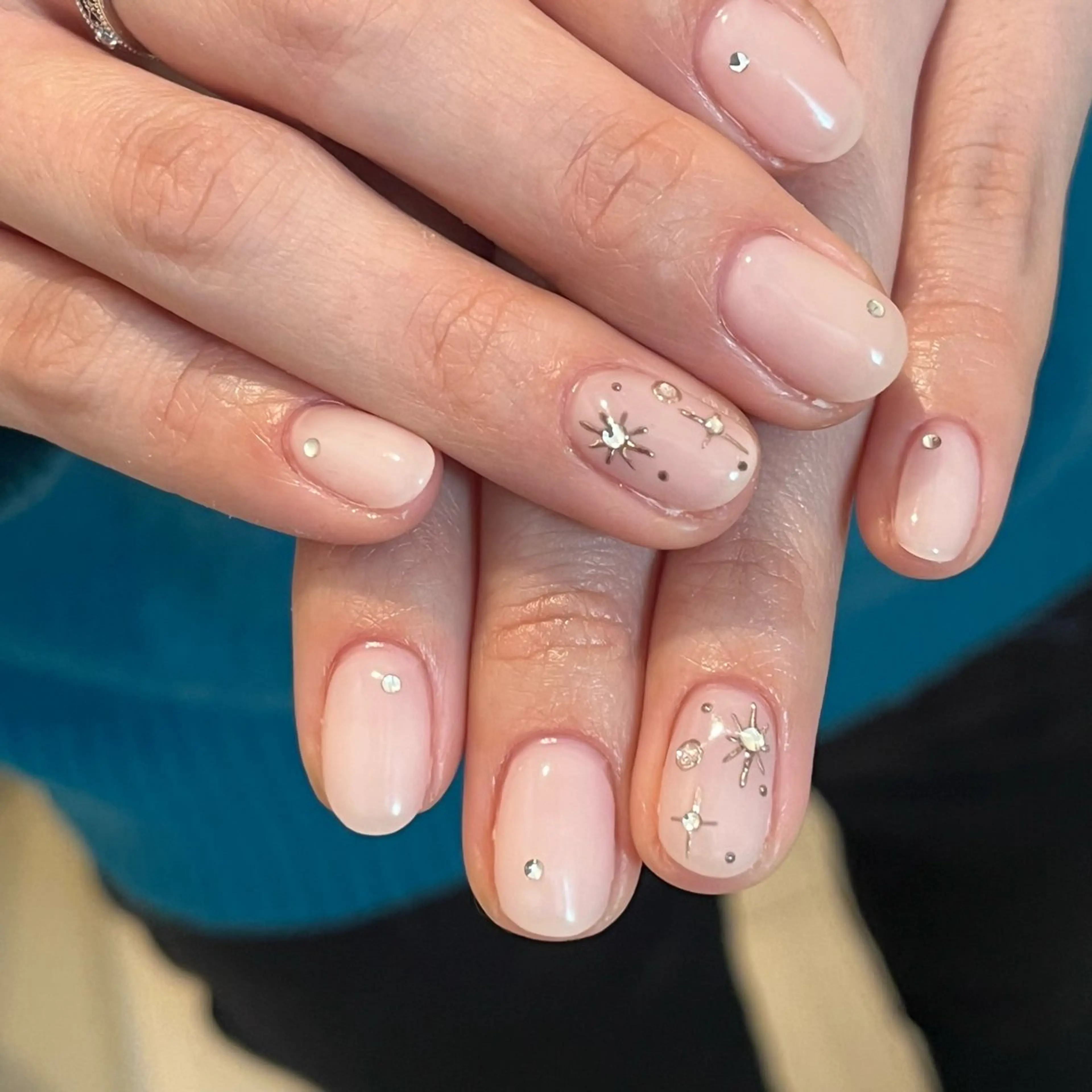 ネイル ハンドネイル NORA nail UMEDAのネイルデザイン