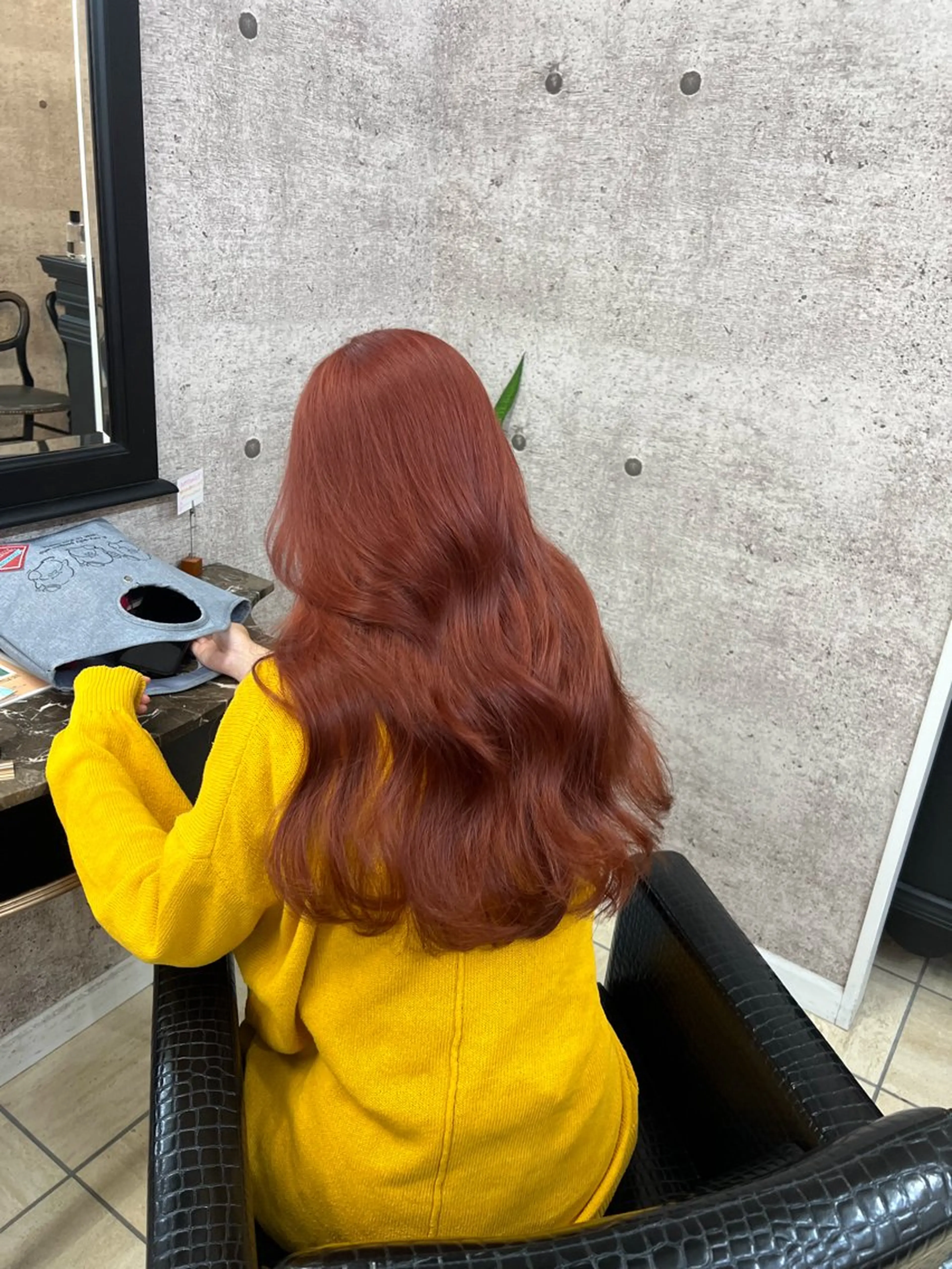ロング カラー ヘアカラー トリートメント MAYU / Raf.のヘアスタイル