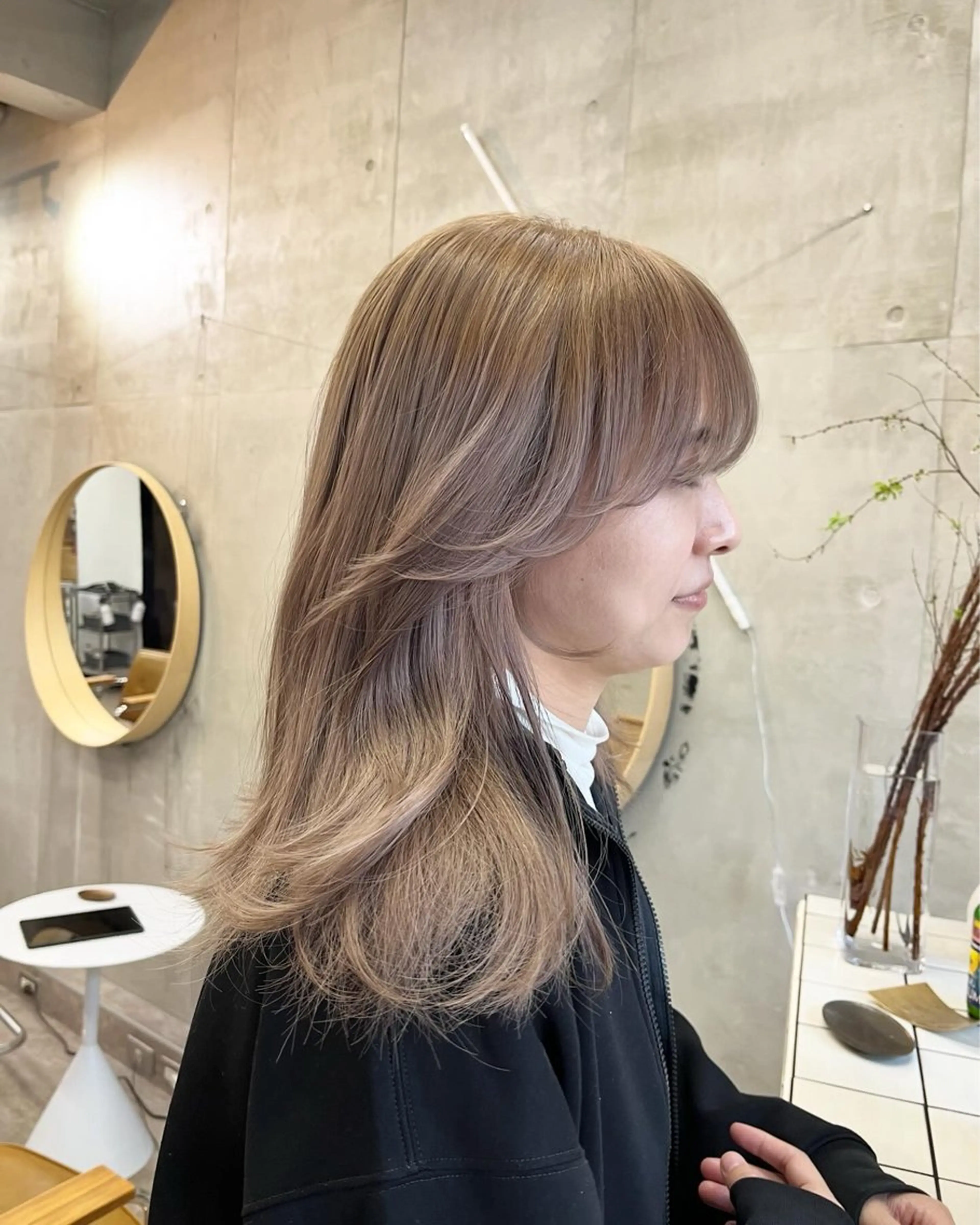 ミディアム カラー ベージュカラー ブリーチ ケアブリーチ 透明感カラー ダブルカラー SALT WATER所属・🫐 𝐌𝐚𝐨 🫐ボブモデル募集のヘアスタイル