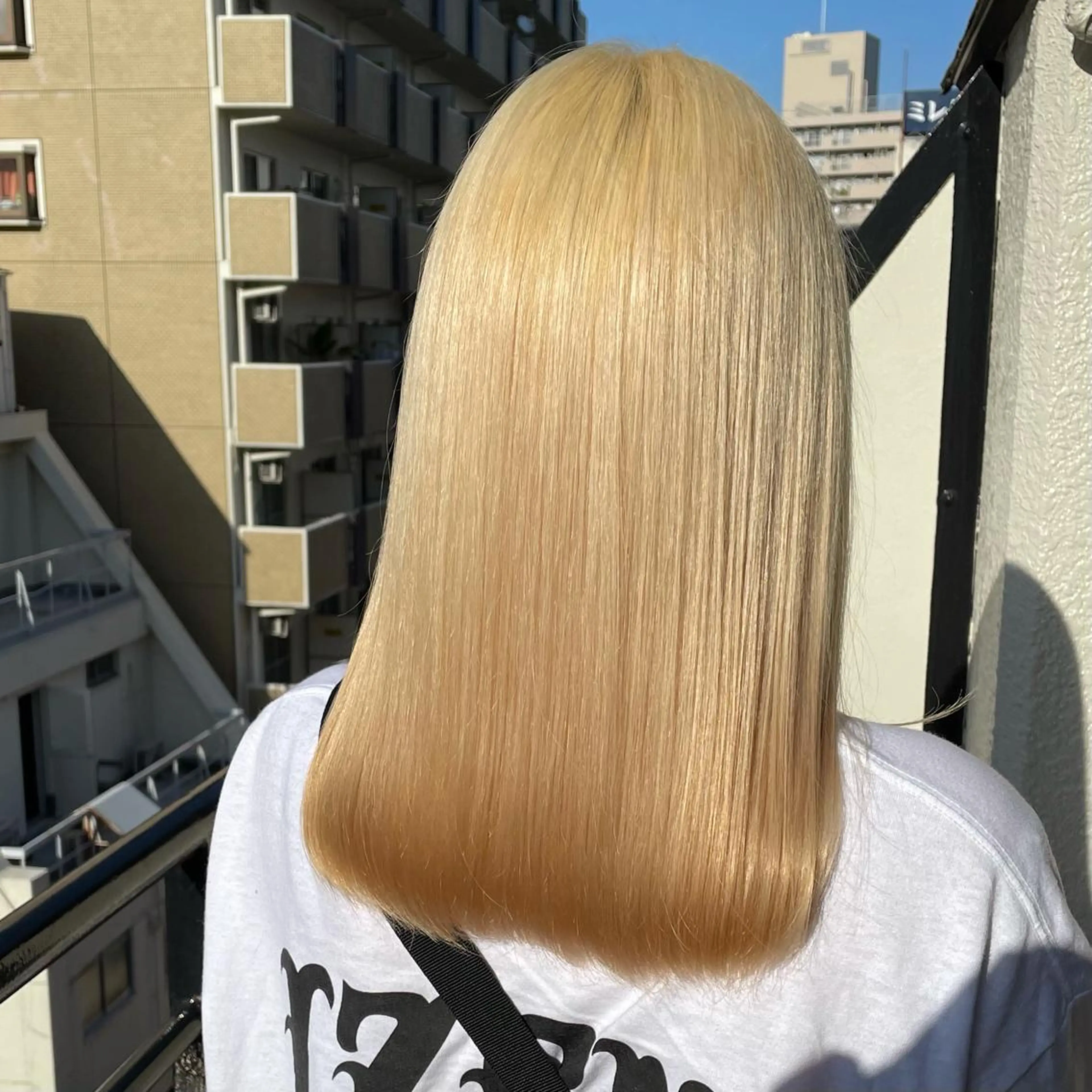 ミディアム カラー パーマ ヘアアレンジ メンズ キッズ ネイル マツエク・マツパ メンズバレイヤージュ メンズブリーチ メンズハイライト メンズハイトーン メンズインナーカラー ヘアカラー 髪質改善🇰🇷 レイヤーカット/梅田のヘアスタイル