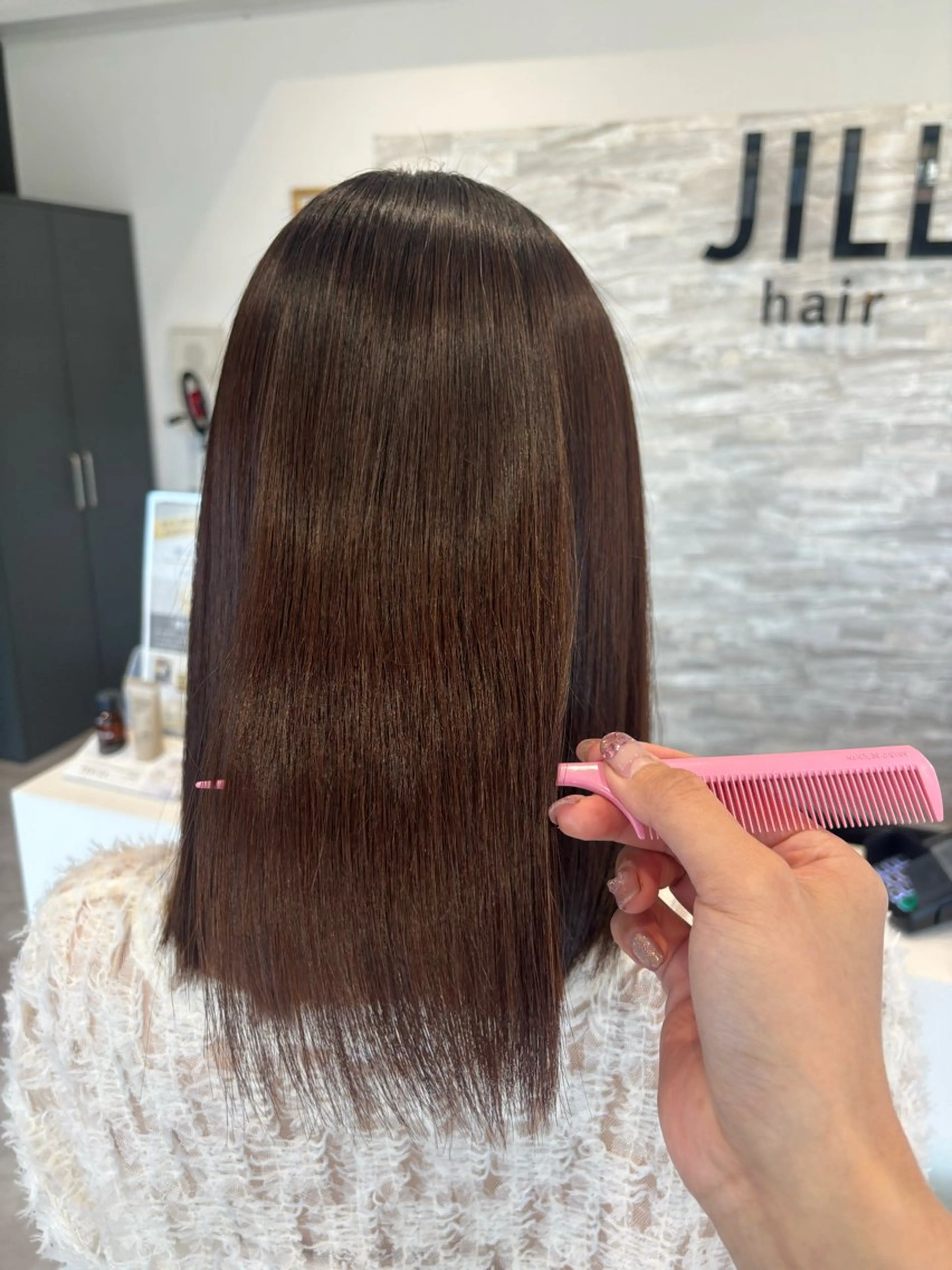 ミディアム 髪質改善 縮毛矯正 JILL    hair所属・maki💖 暖色カラーのヘアスタイル
