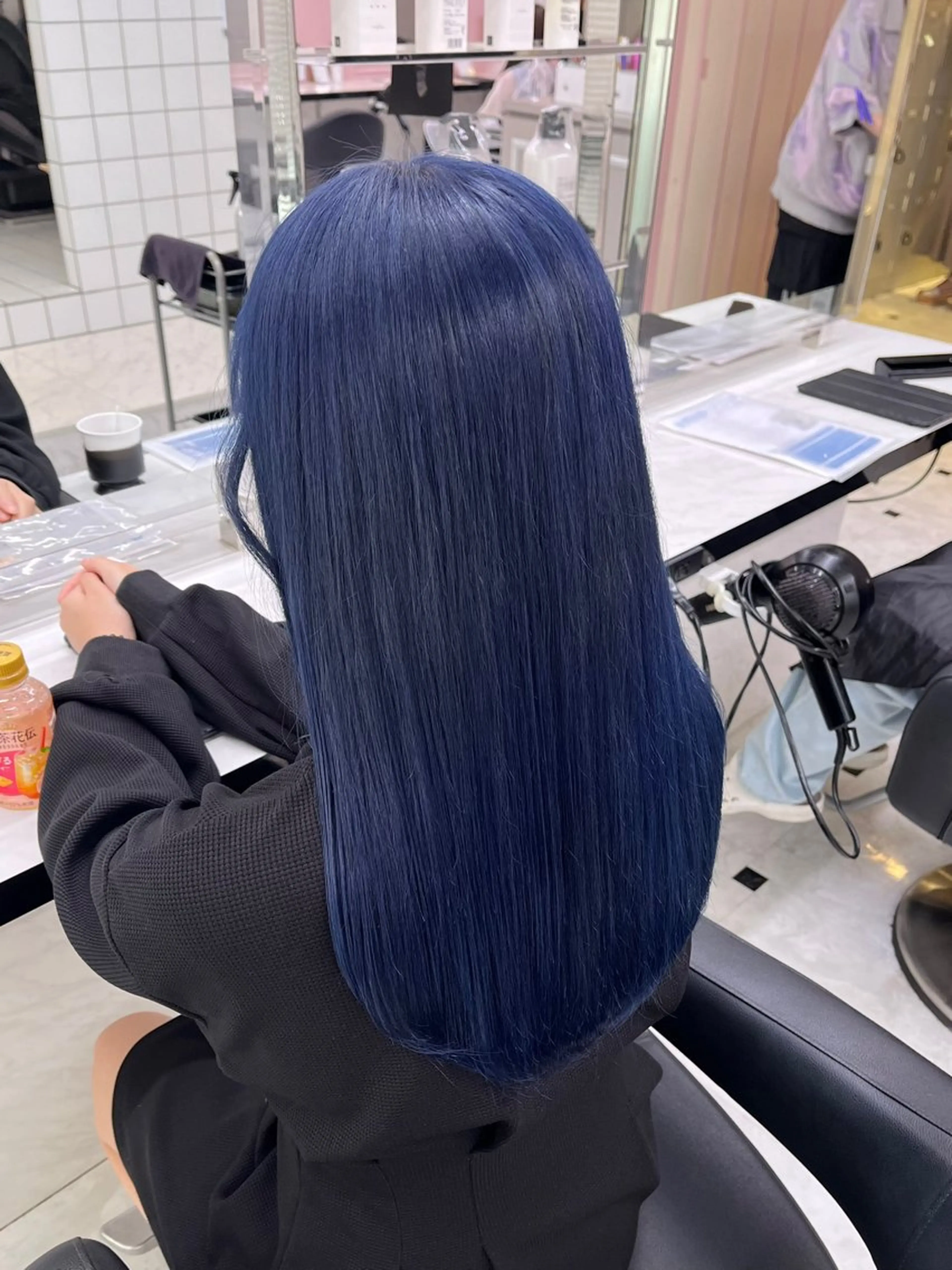 ミディアム 🍒透明感カラー🌨 🥕ハイトーンカラーのヘアスタイル
