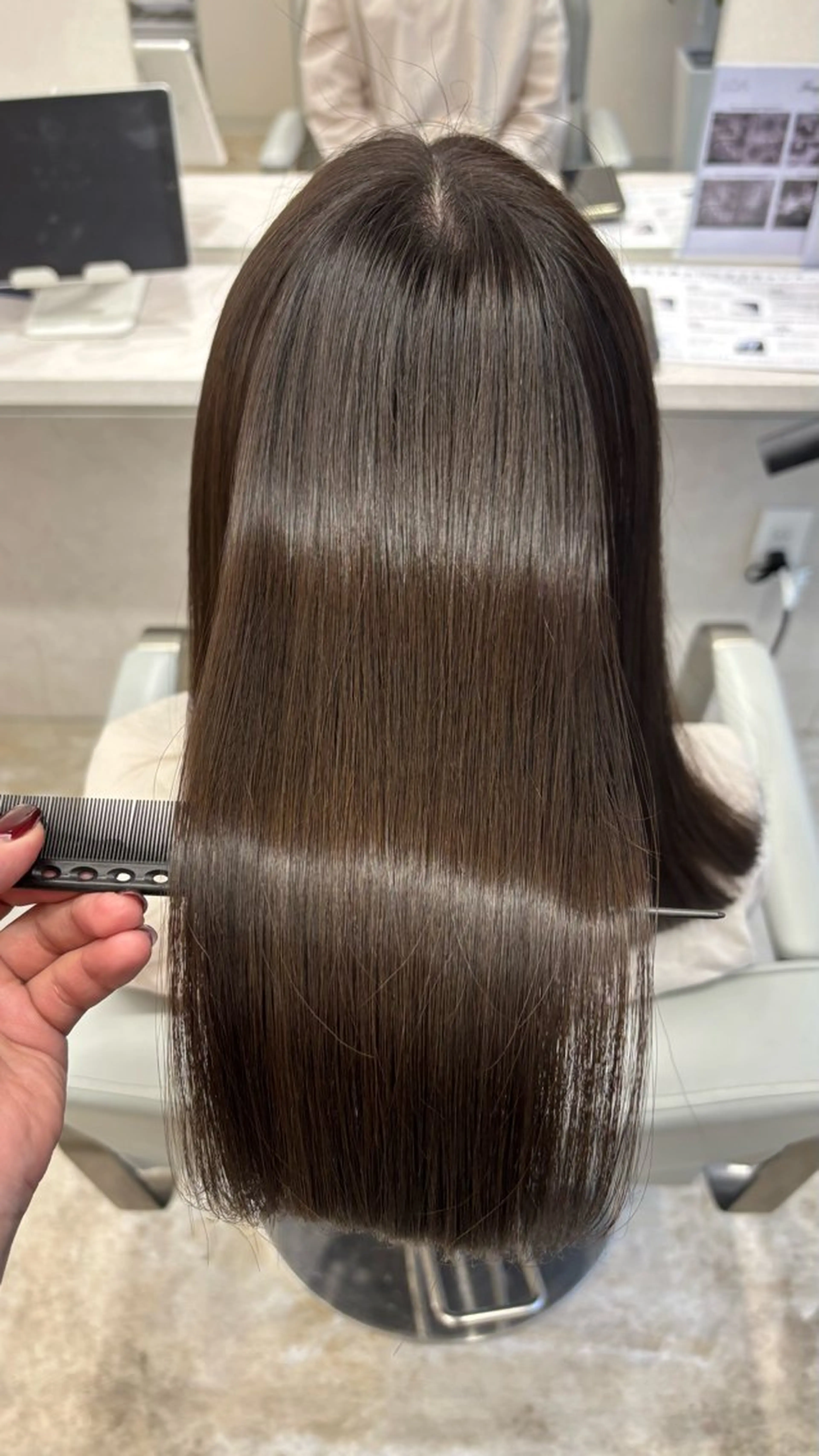 ロング トリートメント makoto⌇レイヤ ー⌇艶カラー🍒‎のヘアスタイル