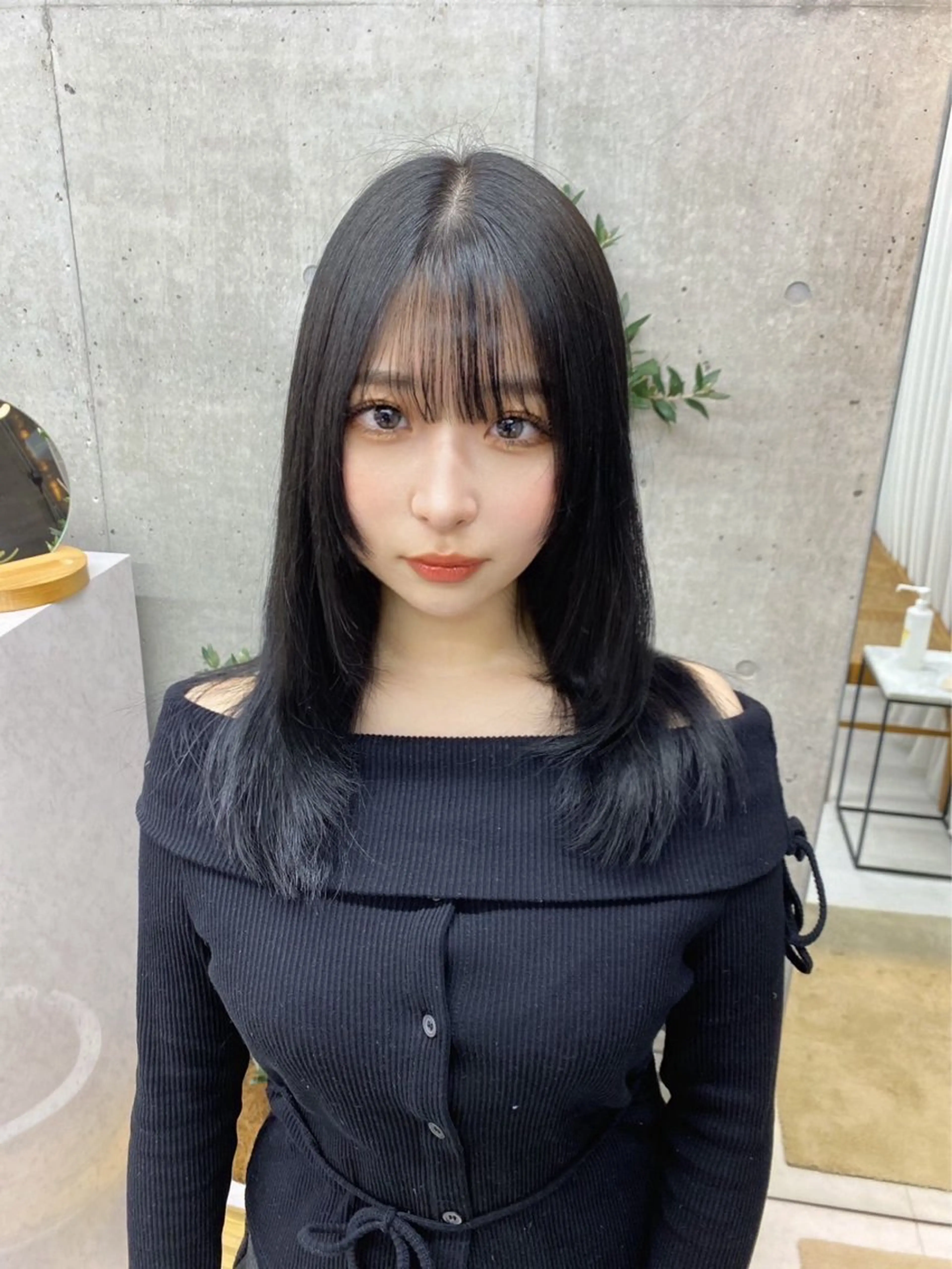 ミディアム うる艶ヘア♡韓国好き 透明感　shotaのヘアスタイル