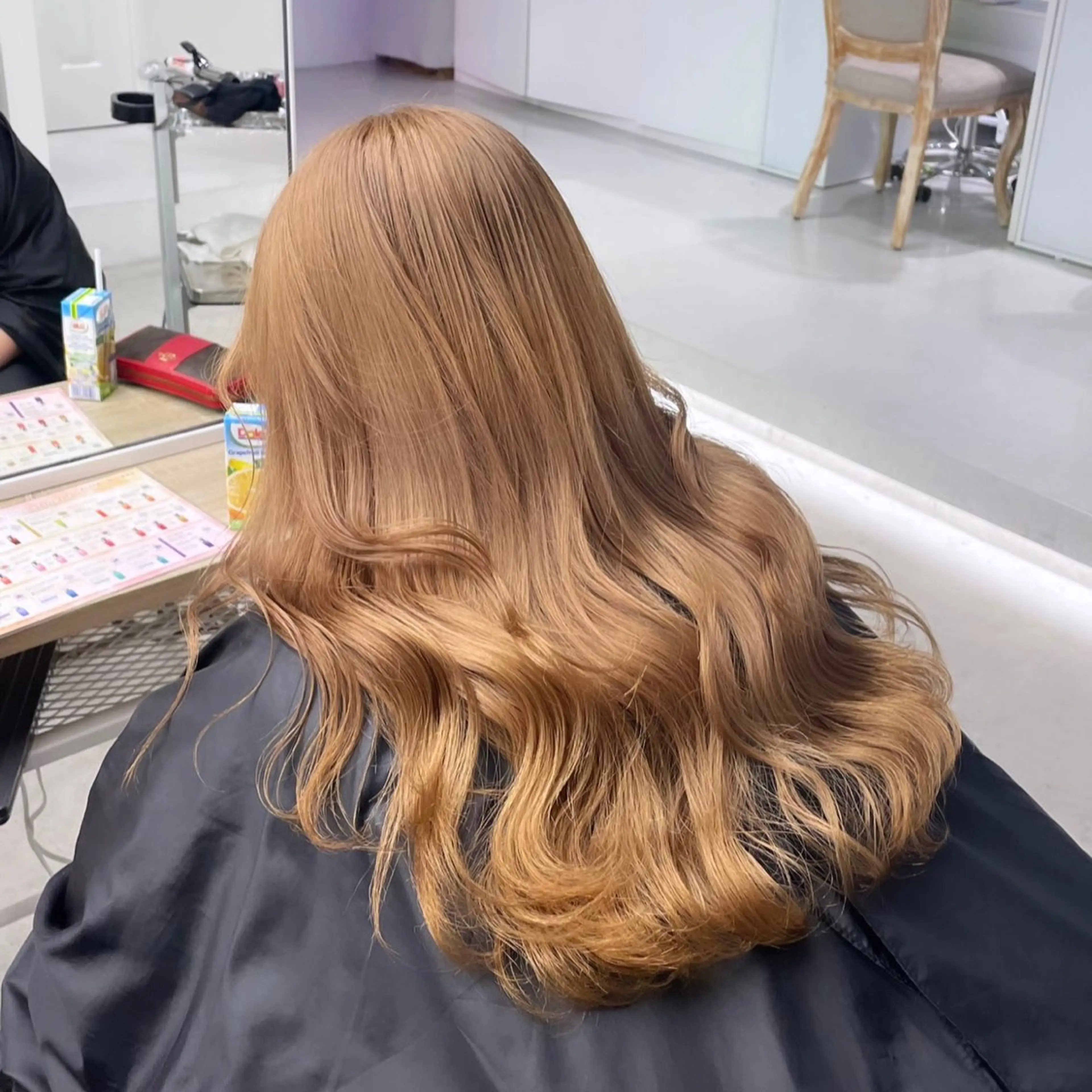 カラー ヘアカラー トリートメント ヘッドスパ ヘアセット クルミ/ 💕ワンホンネイルのネイルデザイン