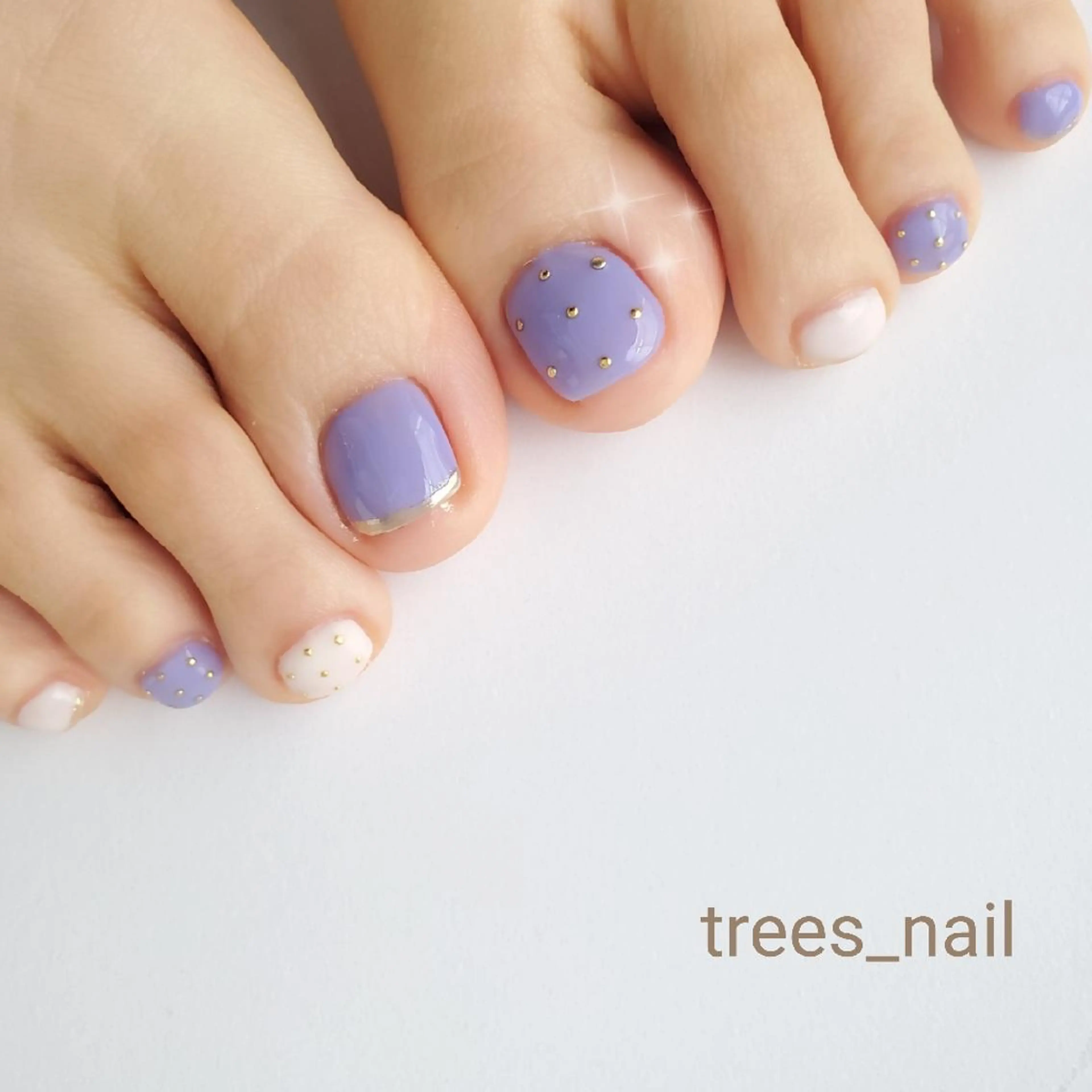 ネイル ドット フットネイル ミラーネイル パープル ハンドネイル フットネイル trees_ nailのネイルデザイン