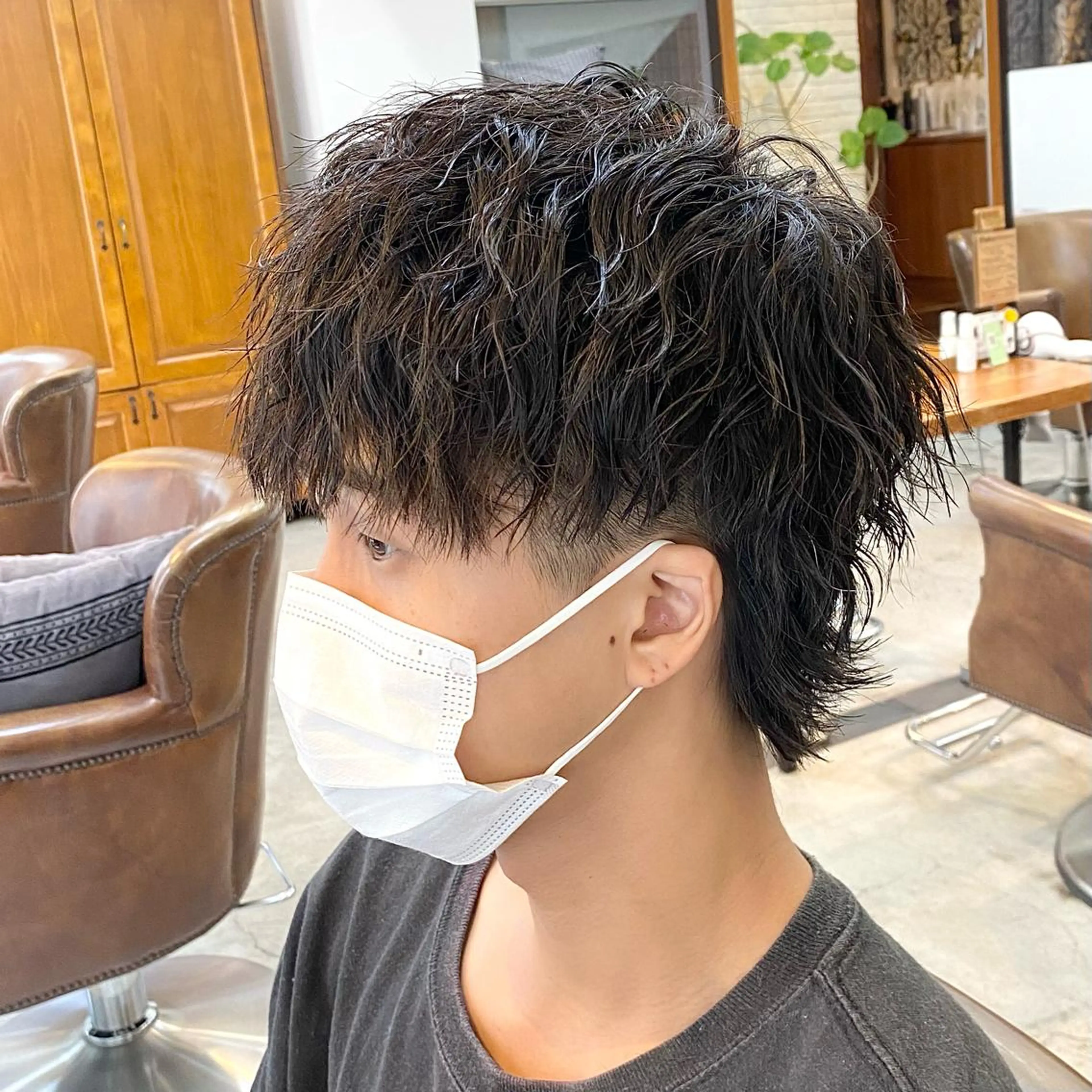 ショート パーマ メンズ メンズパーマ メンズツイストパーマ ツイストパーマ カット パーマ Vicke所属・メンズ特化/韓国風 ❤️‍🔥吉野あいかのヘアスタイル