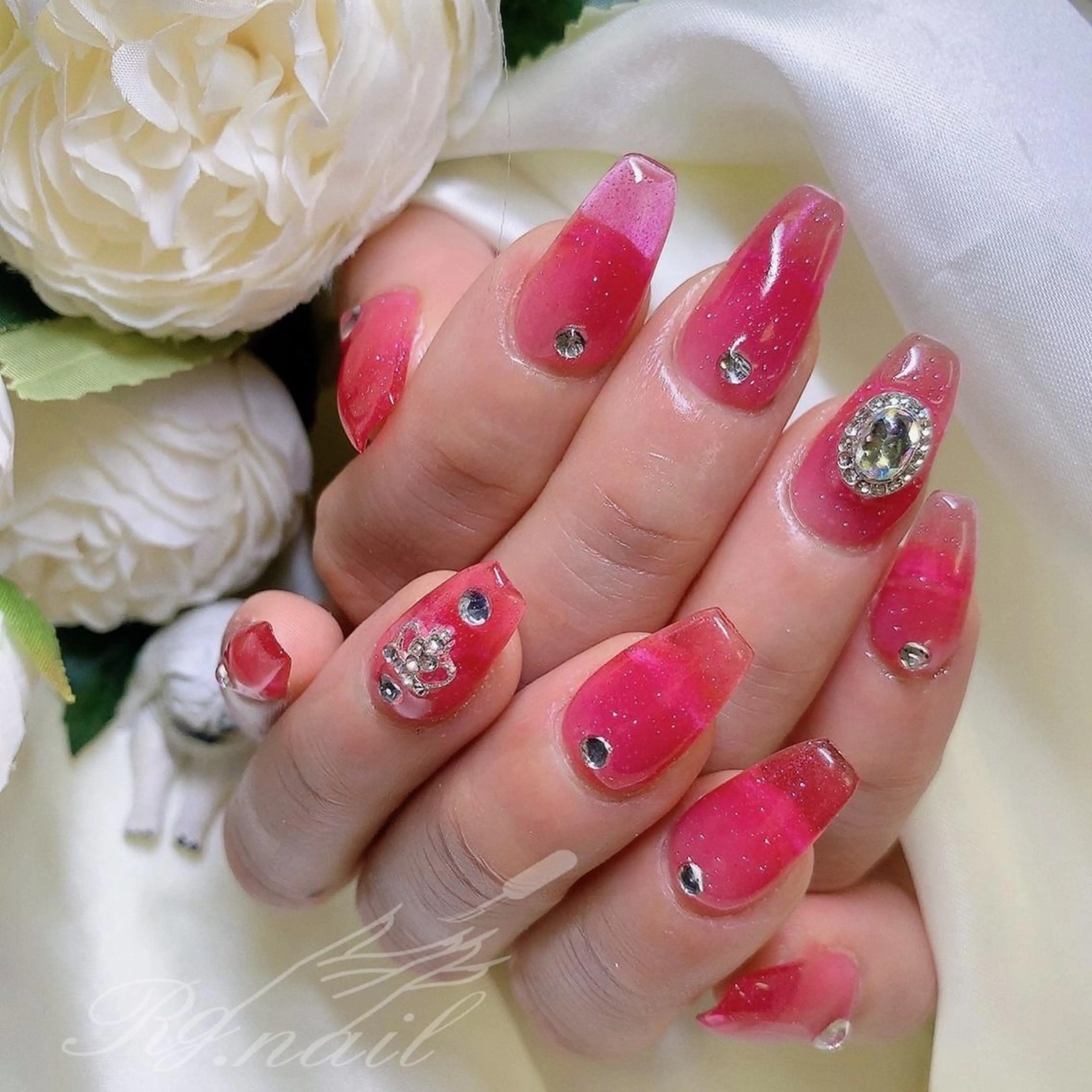 ロング ネイル ストーンネイル Cho Artネイル所属・Cho Art ネイルのネイルデザイン