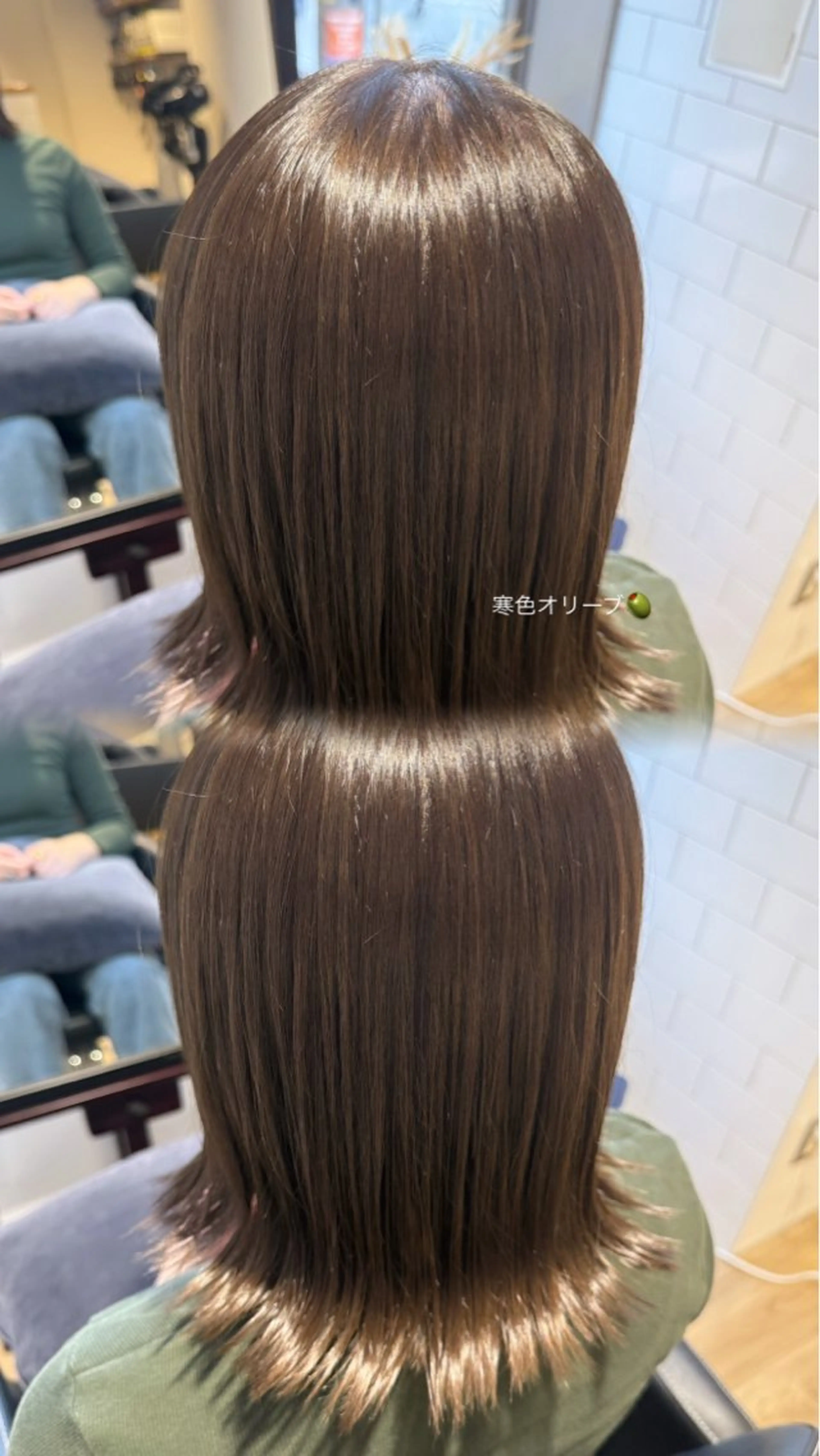 カラー 透明感カラー ヘアカラー トリートメント ヘッドスパ KaRin 🌺のヘアスタイル