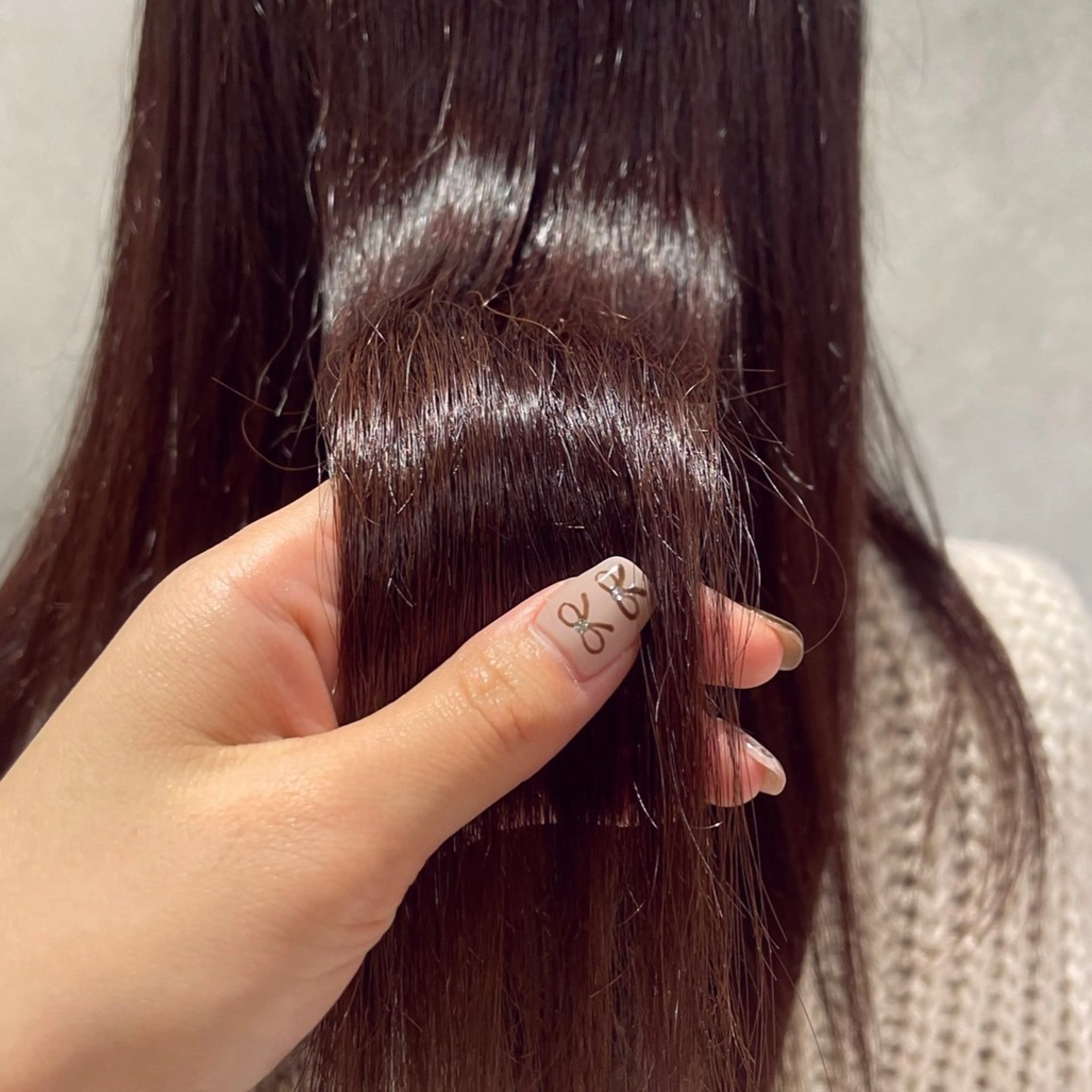 セミロング カラー yumemiレイヤー ‎✴︎ 透明感カラーのヘアスタイル