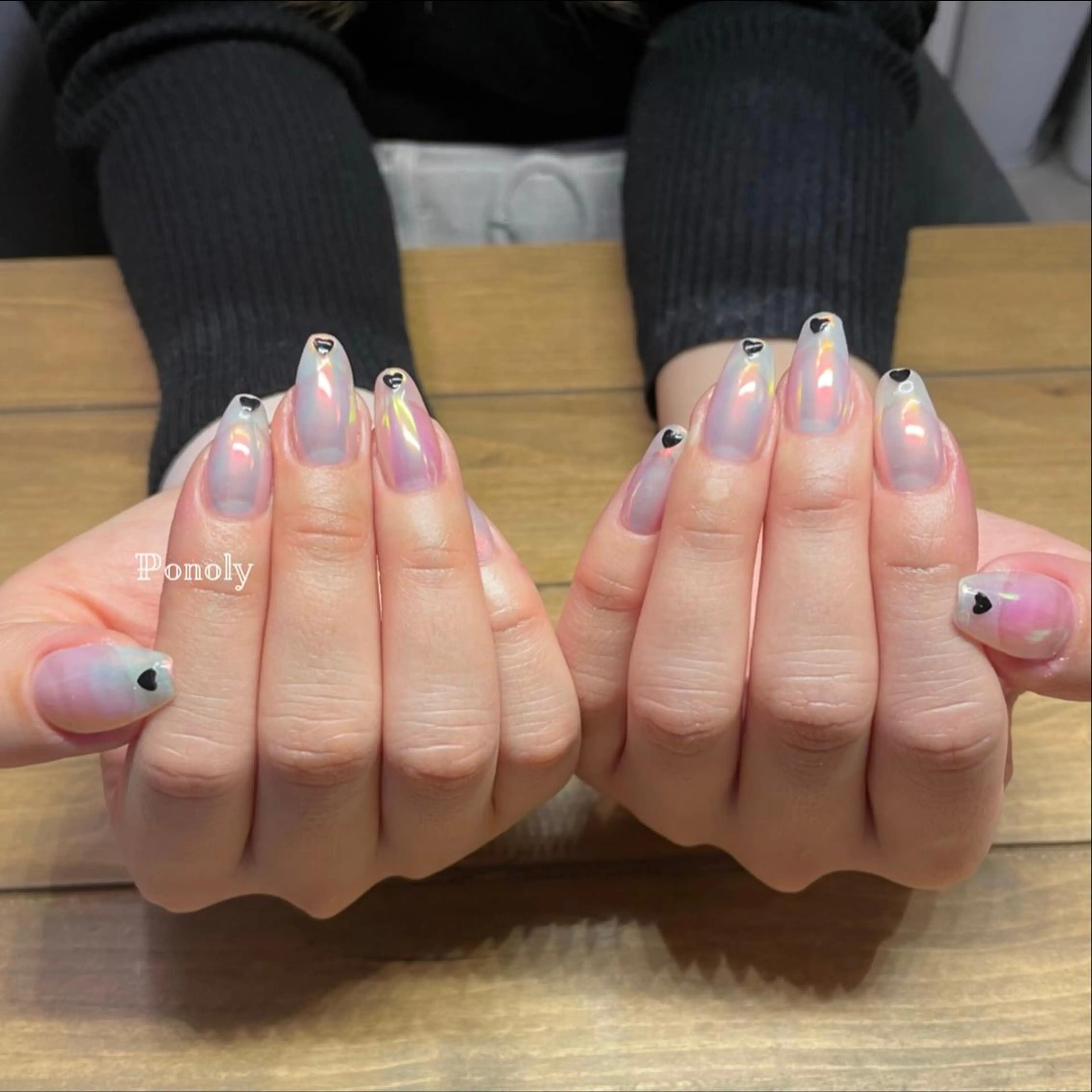 ミディアム ネイル ジェルネイル マグネットネイル ニュアンスネイル ワンカラーネイル パラジェル 10ten Mikiのネイルデザイン