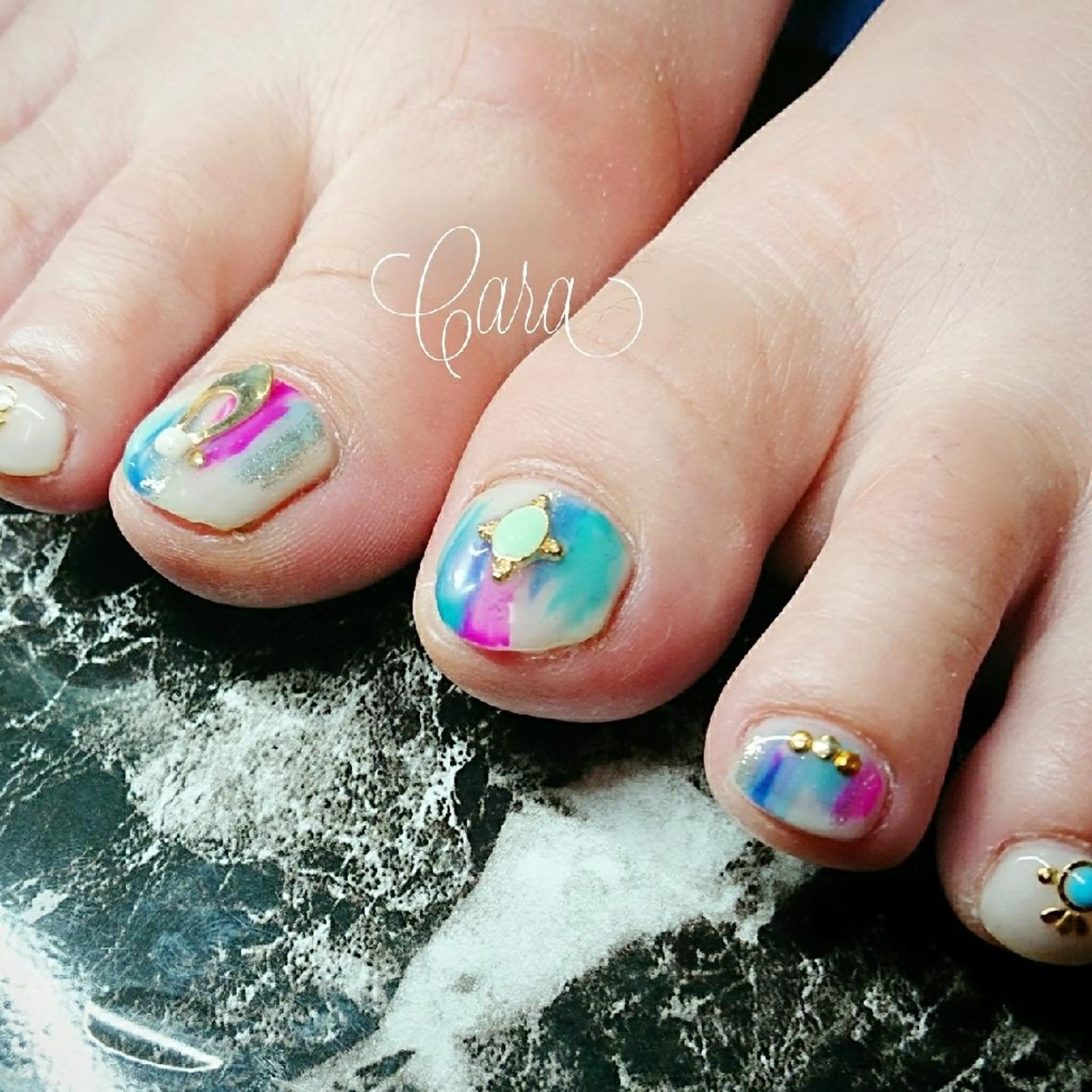 ネイル instinkt_ Mio Mizunoのネイルデザイン
