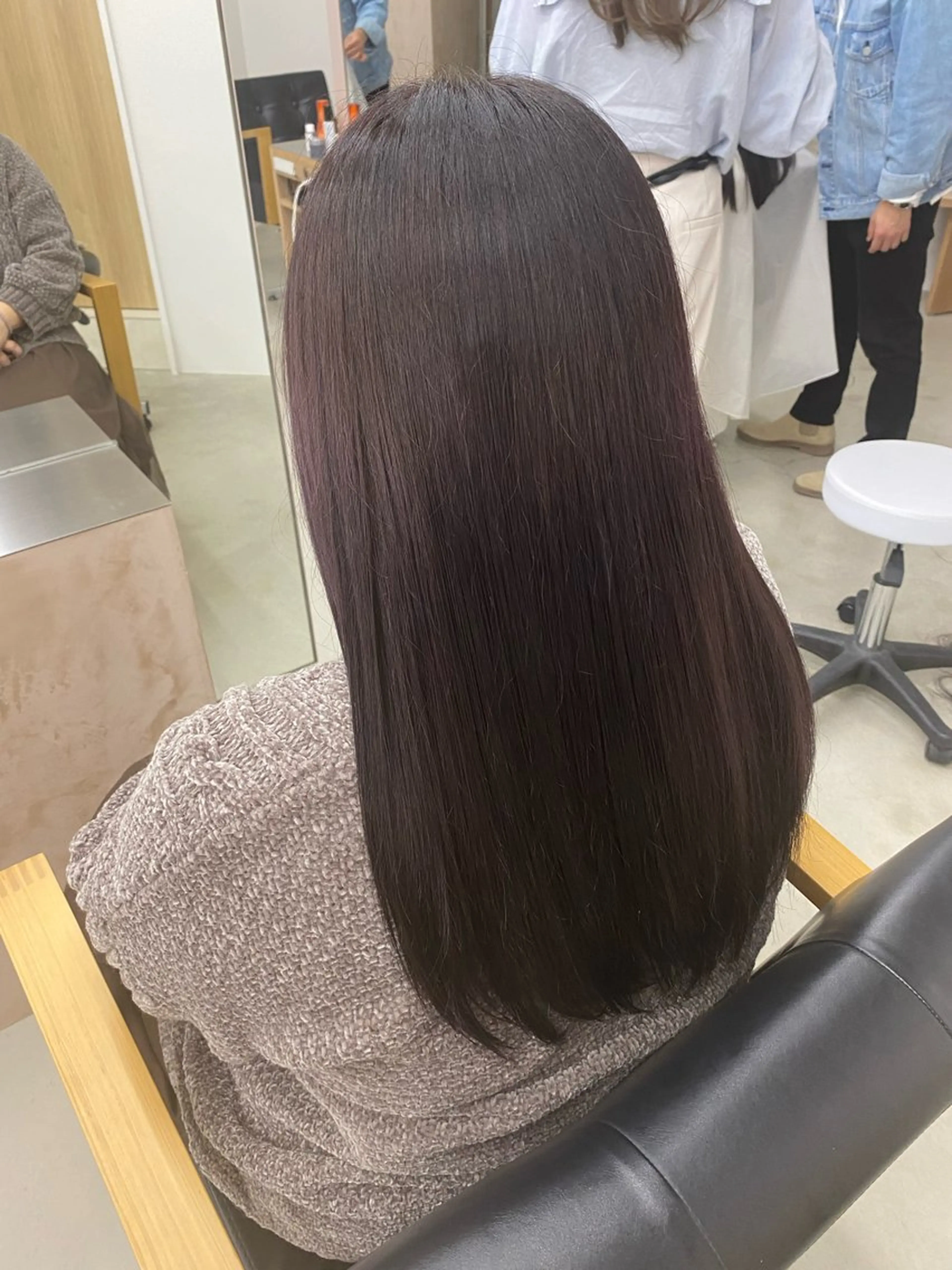 ロング カラー ブリーチ カシス ブリーチなしカラー ピンクカラー akane/ 髪質改善/暖色のヘアスタイル