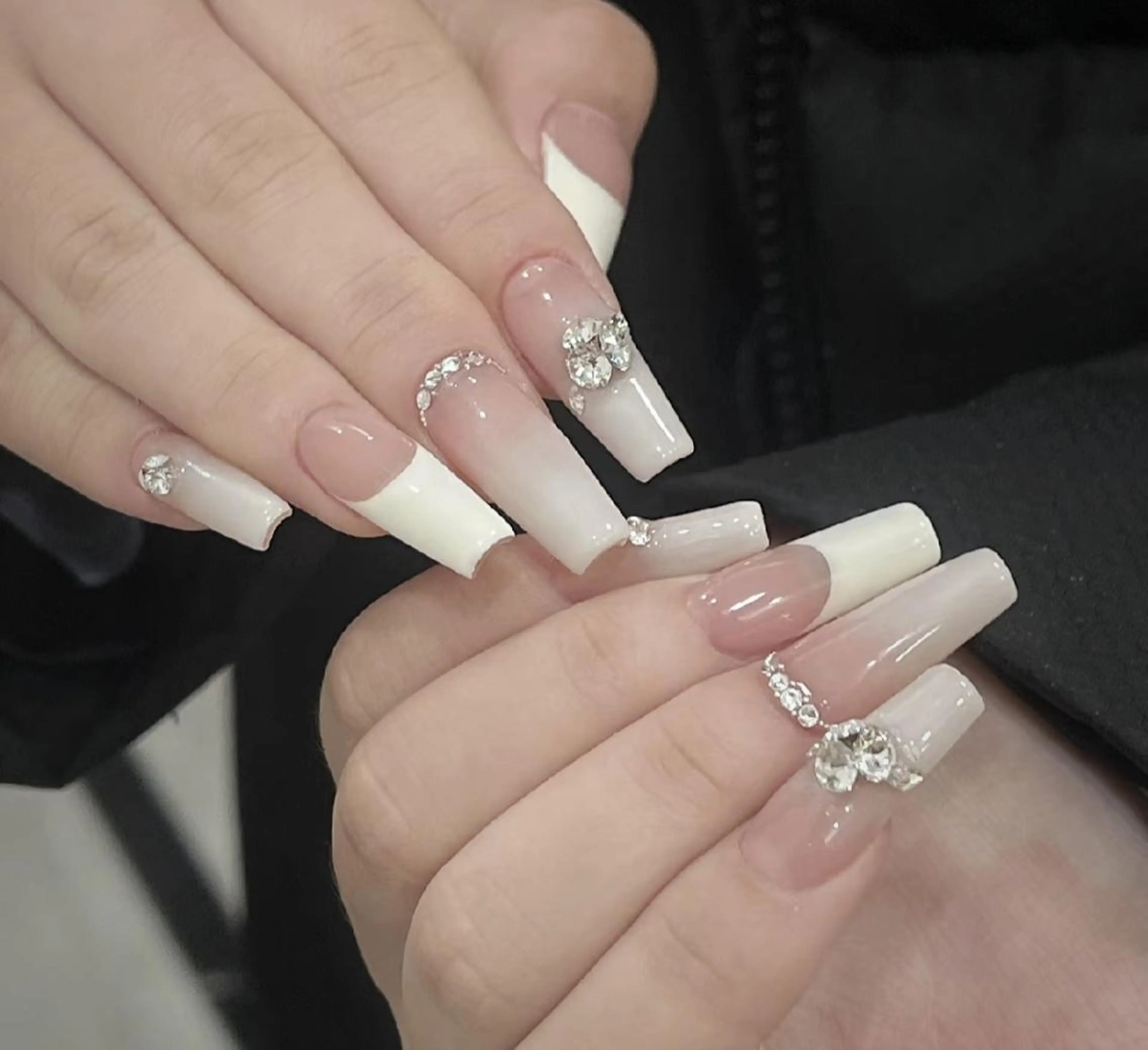 ネイル ハンドネイル 🍑 momo_nailのネイルデザイン