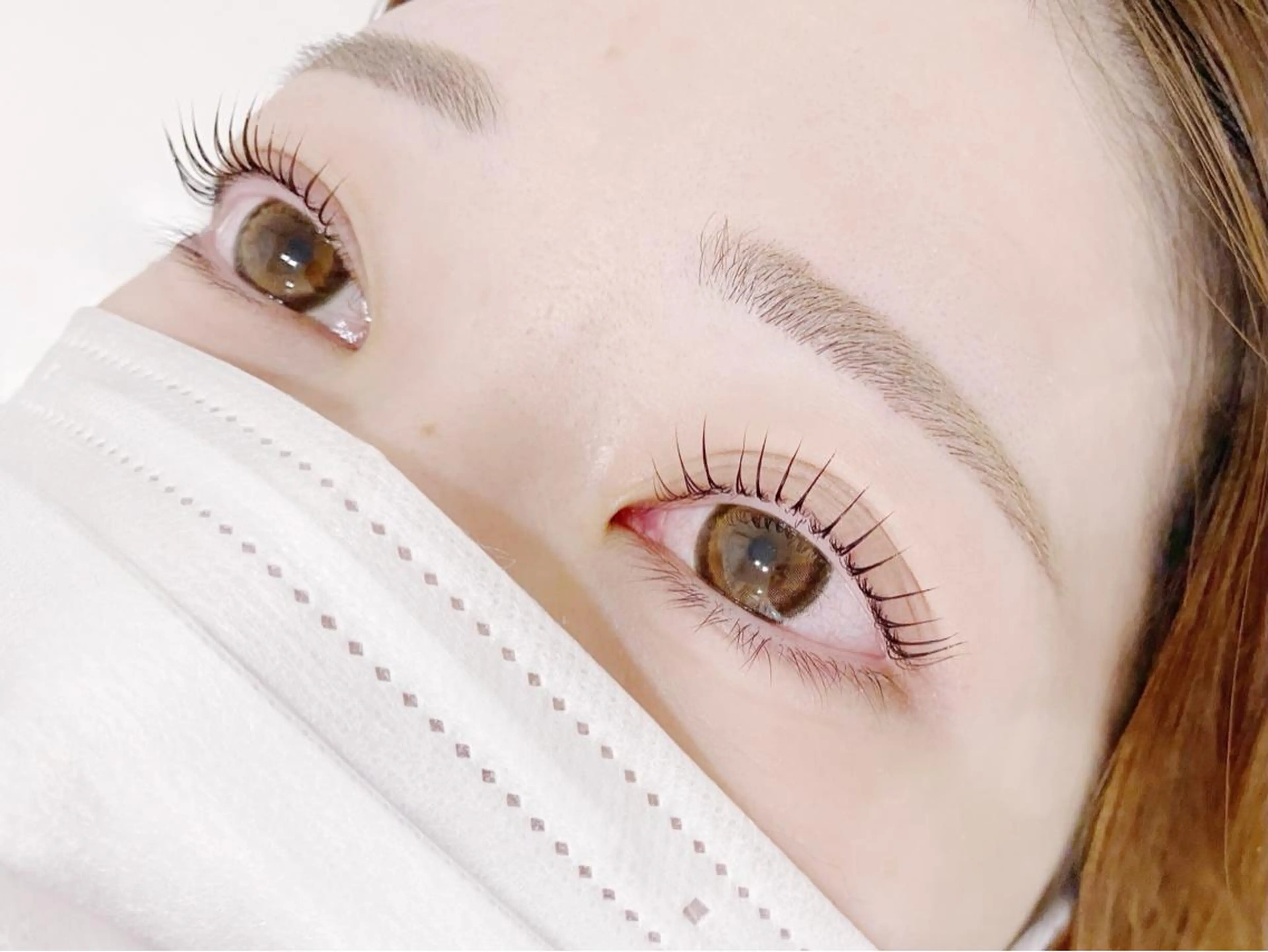ロング カラー パーマ ヘアアレンジ メンズ キッズ ネイル マツエク・マツパ アイブロウ パリジェンヌラッシュリフト Nail&Eyelash Rea所属・Rea🌈Coco 韓国風まつげパーマの眉毛・アイブロウイメージ