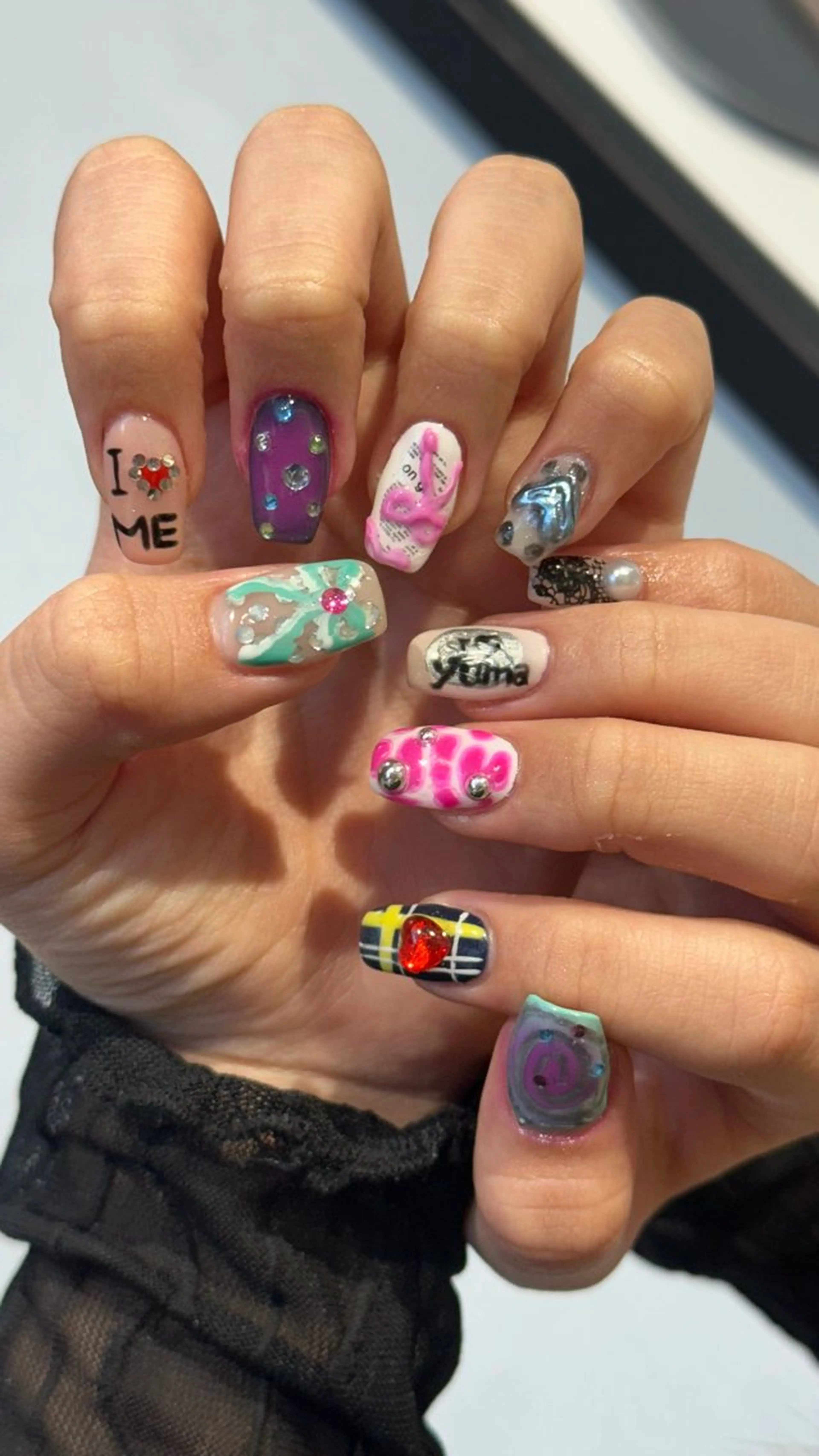 ネイル ハンドネイル 👽個性派ネイル🎀 komachiのネイルデザイン
