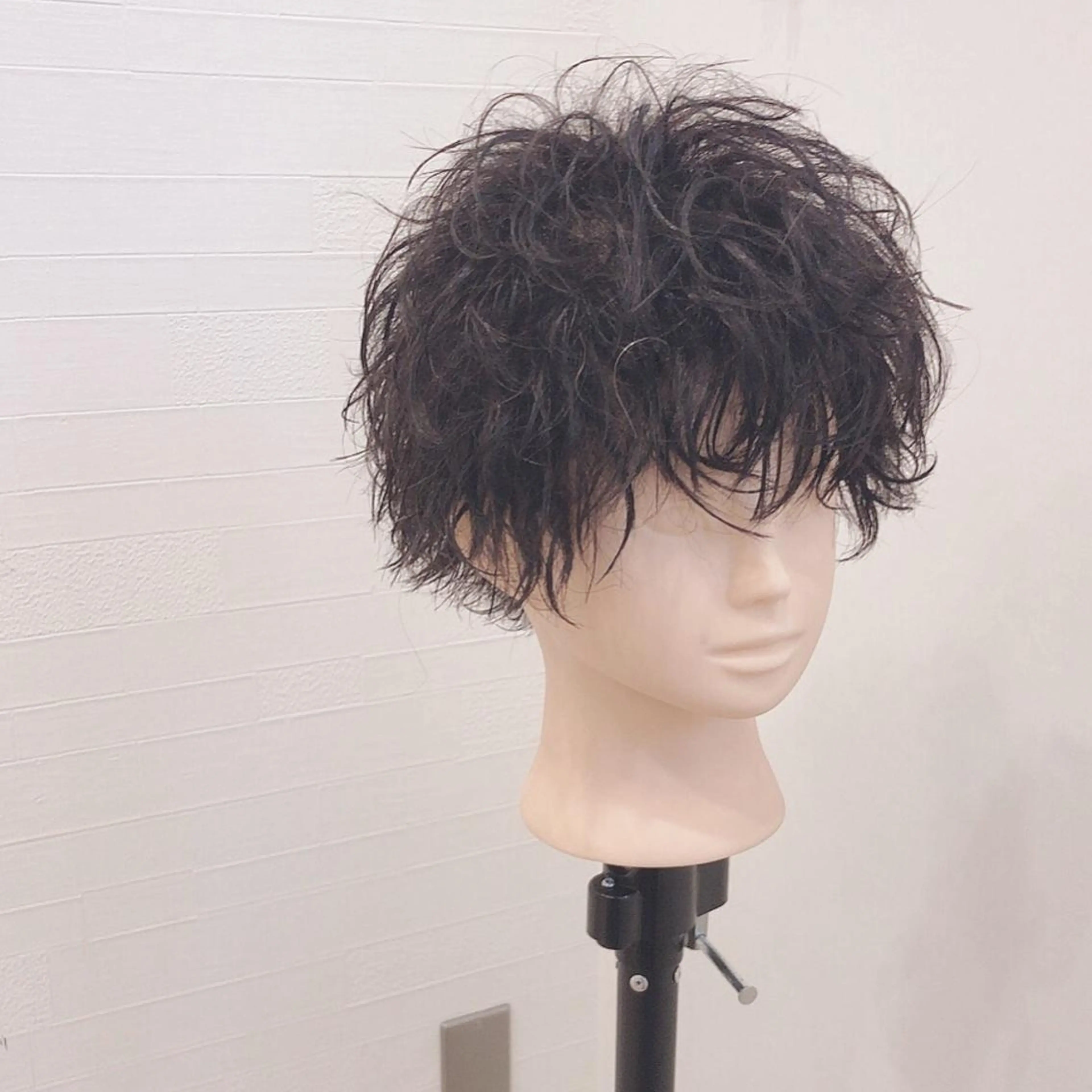 ショート パーマ メンズ メンズパーマ メンズスパイラルパーマ スパイラルパーマ カット パーマ TELA  HAIR 土浦所属・TELA HAIR 副代表　岡田のヘアスタイル