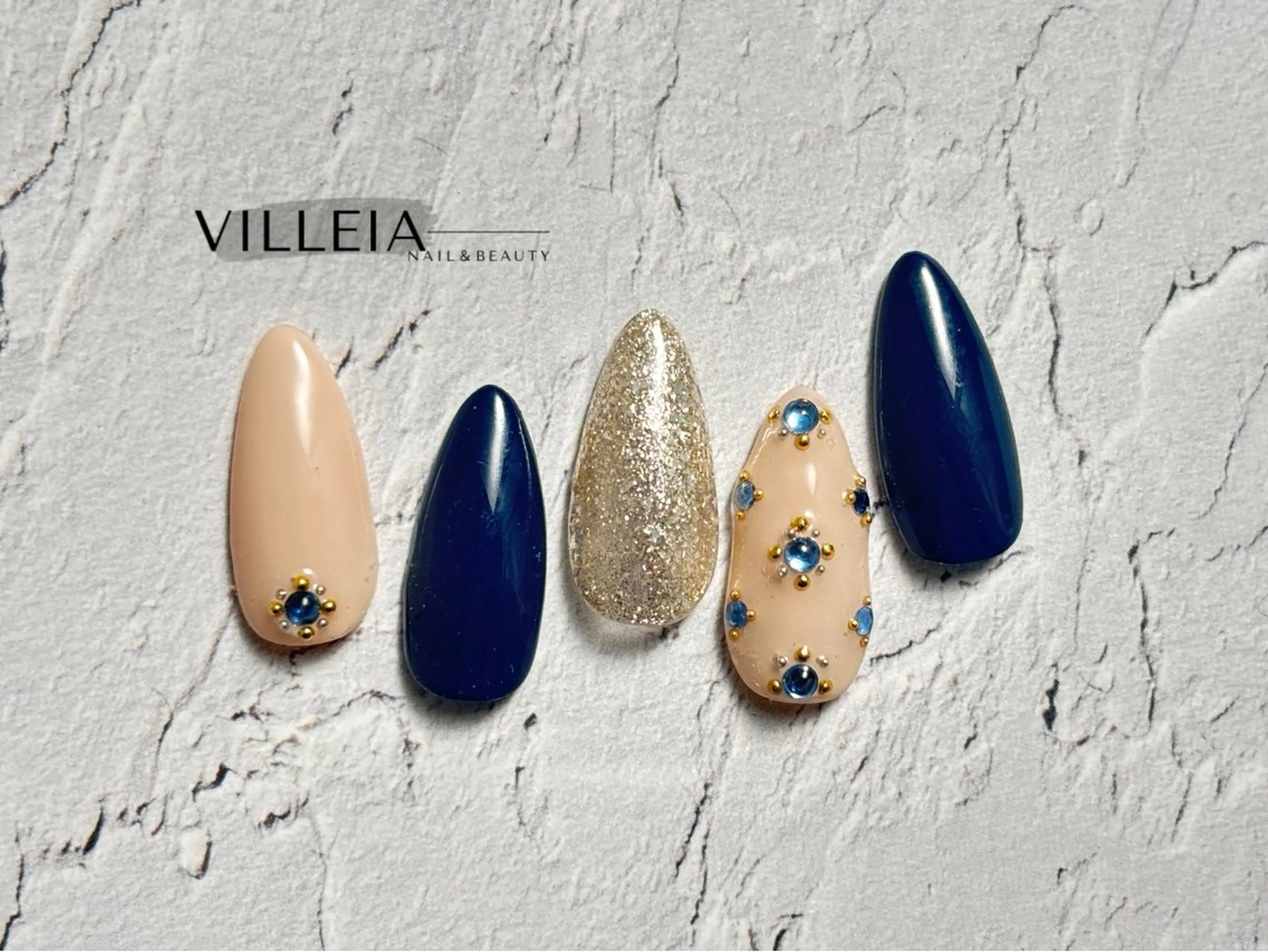 ネイル アートネイル VILLEIA ヴィラレイアのネイルデザイン
