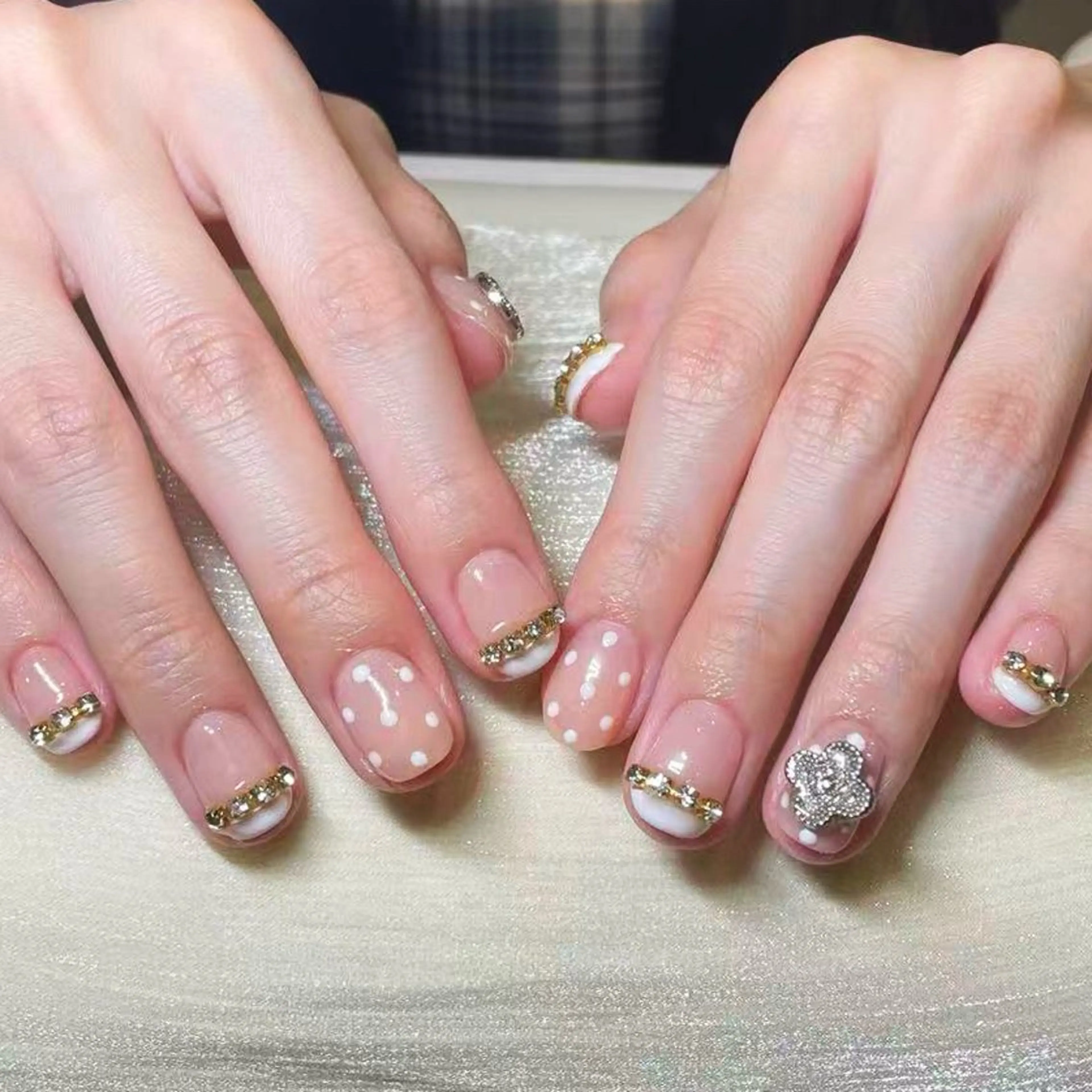 ネイル オーロラネイル チークネイル クリアネイル ジェルネイル キラキラネイル DEMAIN- 🌸のネイルデザイン