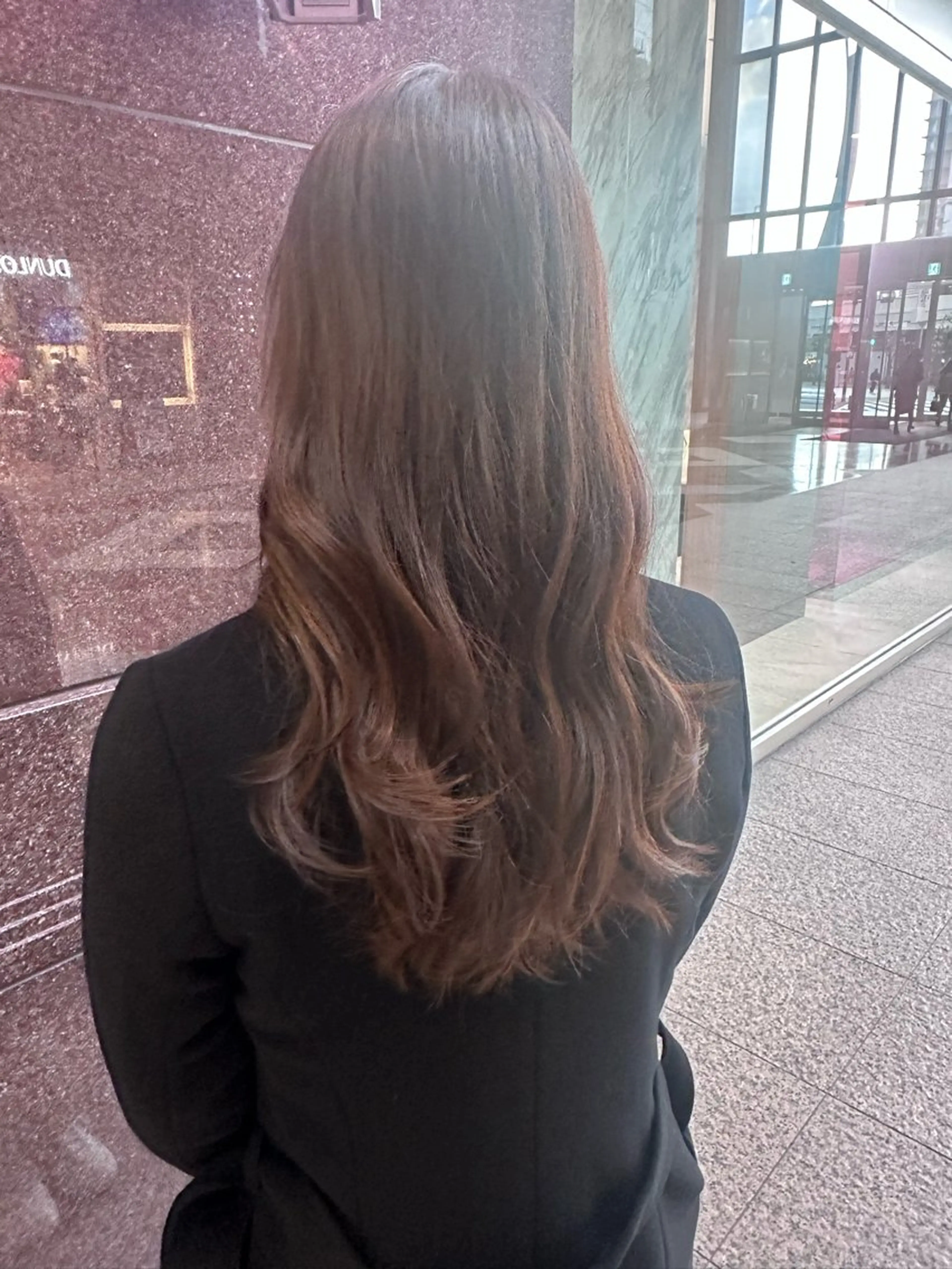 ロング カラー カット ヘアカラー 河井 史織のヘアスタイル