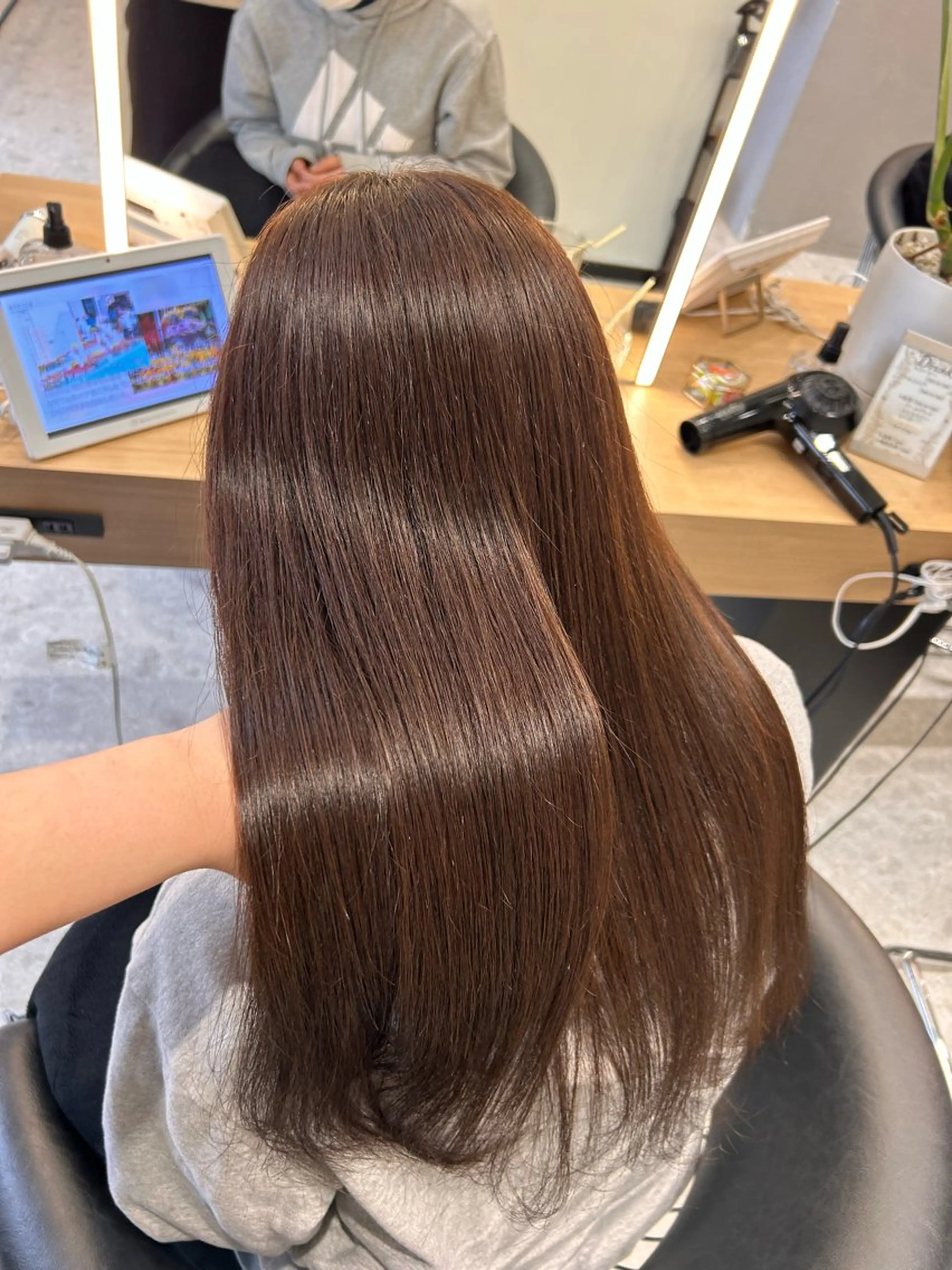 ロング 艶カラー🌟 kanonのヘアスタイル