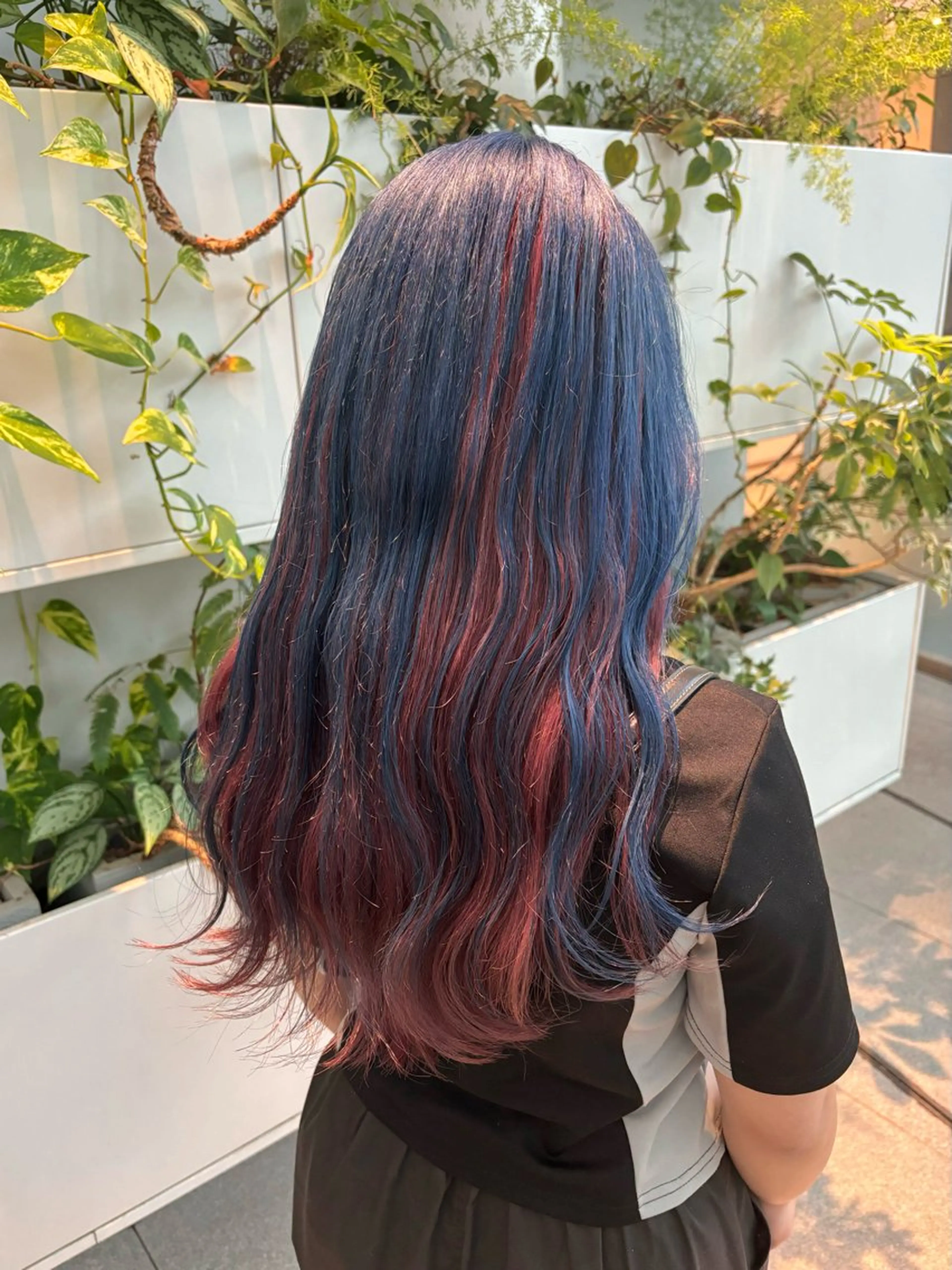 ロング カラー ブルーカラー デザインカラー ピンクカラー ヘアカラー トリートメント くさかみさき🌼暖色 /韓国風/オタク🌼のヘアスタイル