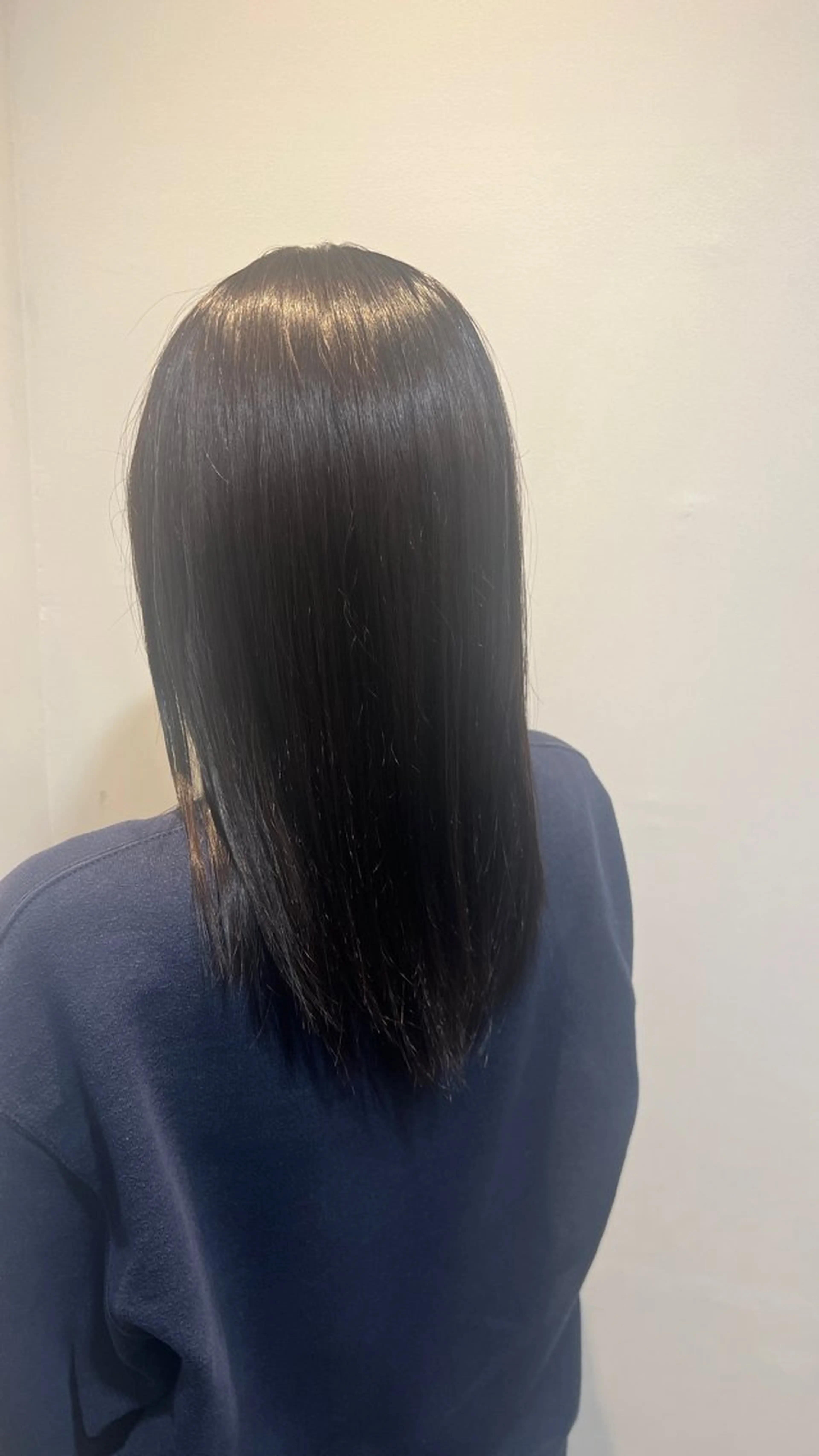 カラー 米山 すずののヘアスタイル